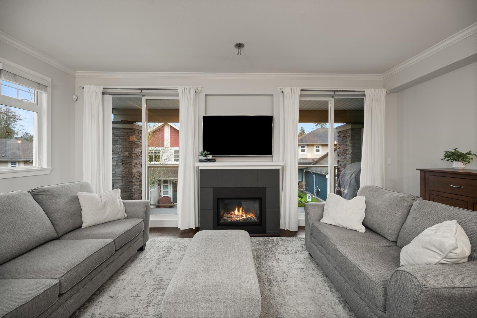 6 15454 32 AVENUE Unit: 6