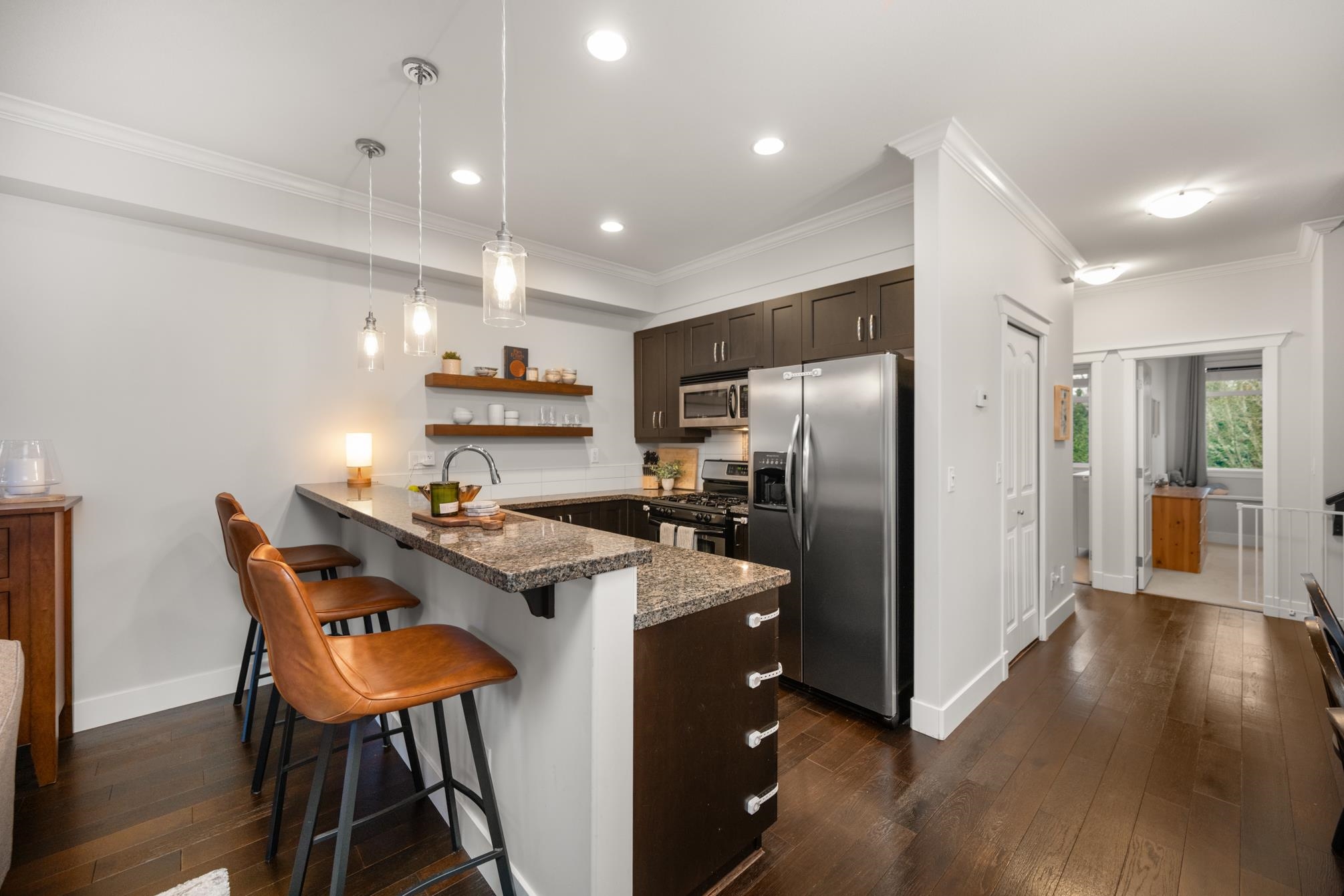 6 15454 32 AVENUE Unit: 6