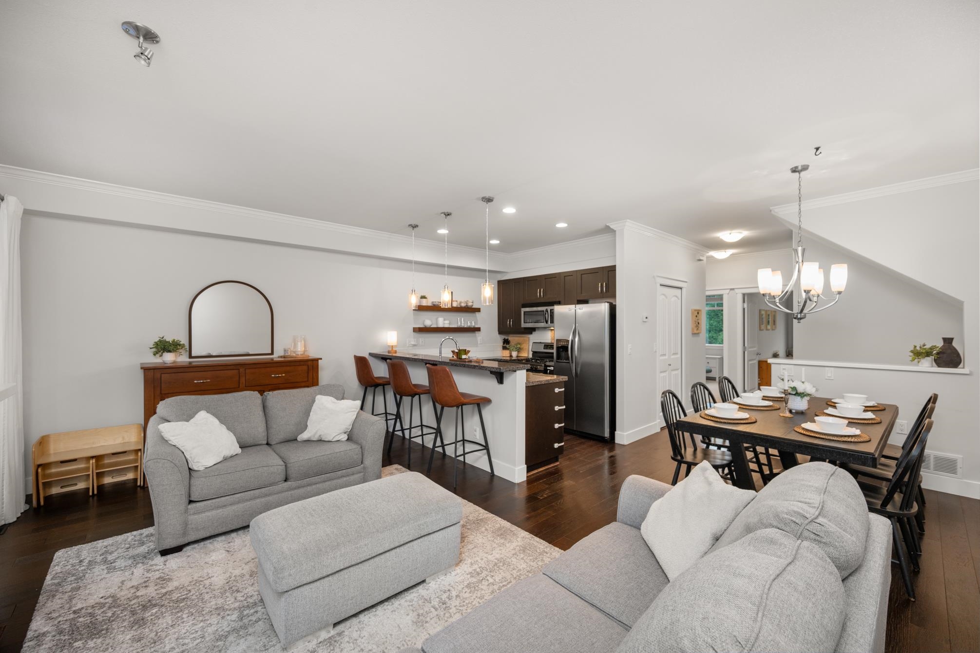 6 15454 32 AVENUE Unit: 6