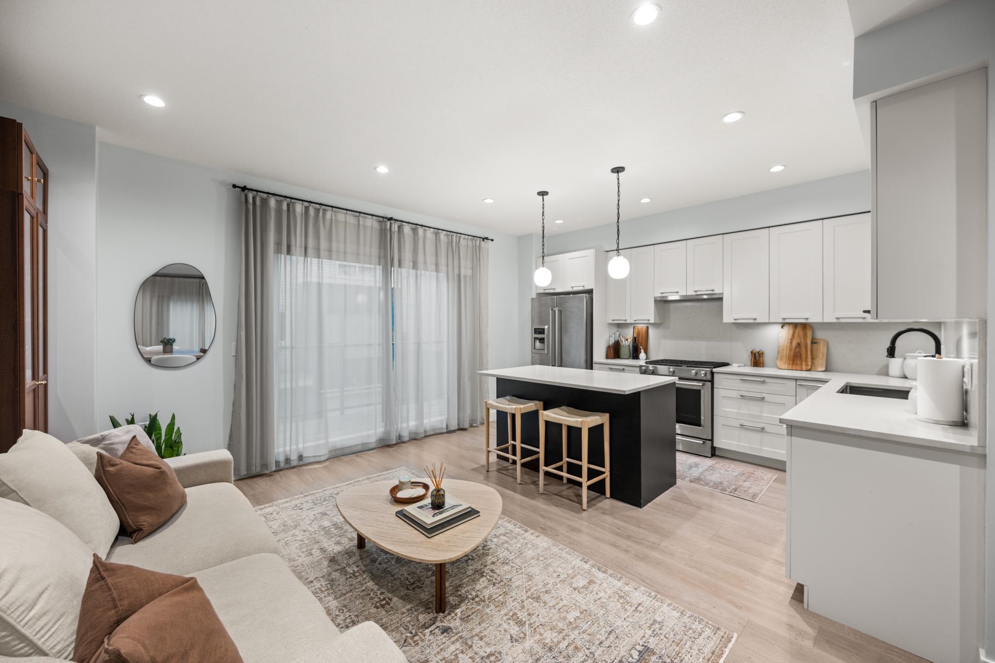 112 2280 163 STREET Unit: 112