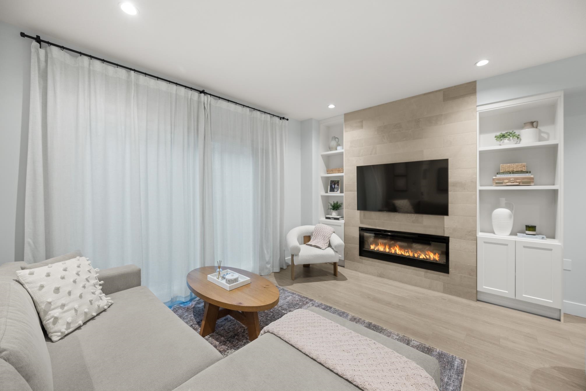 112 2280 163 STREET Unit: 112