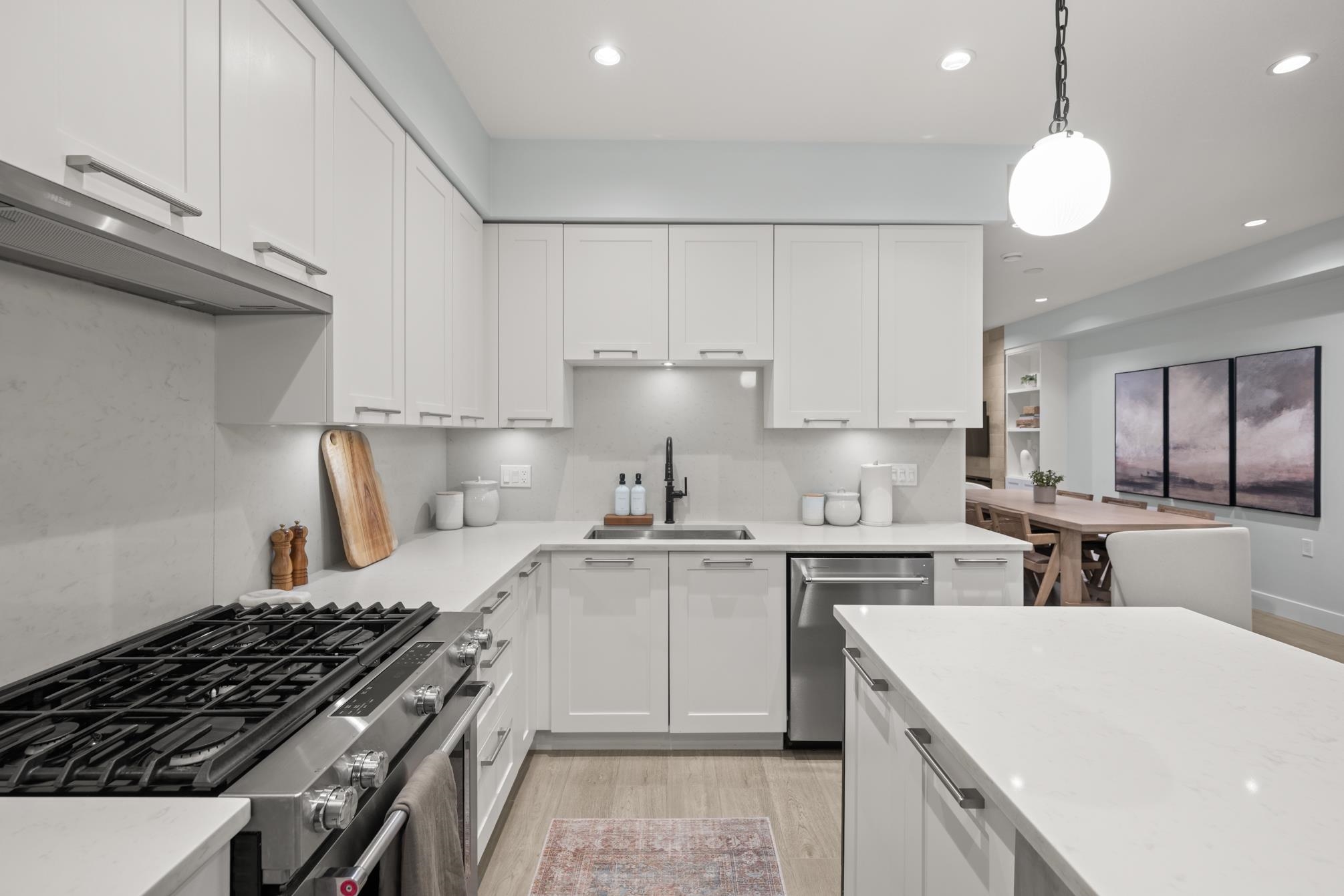 112 2280 163 STREET Unit: 112