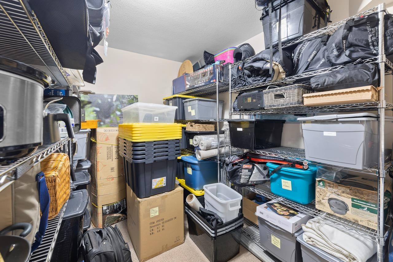 5723 148B STREET STREET