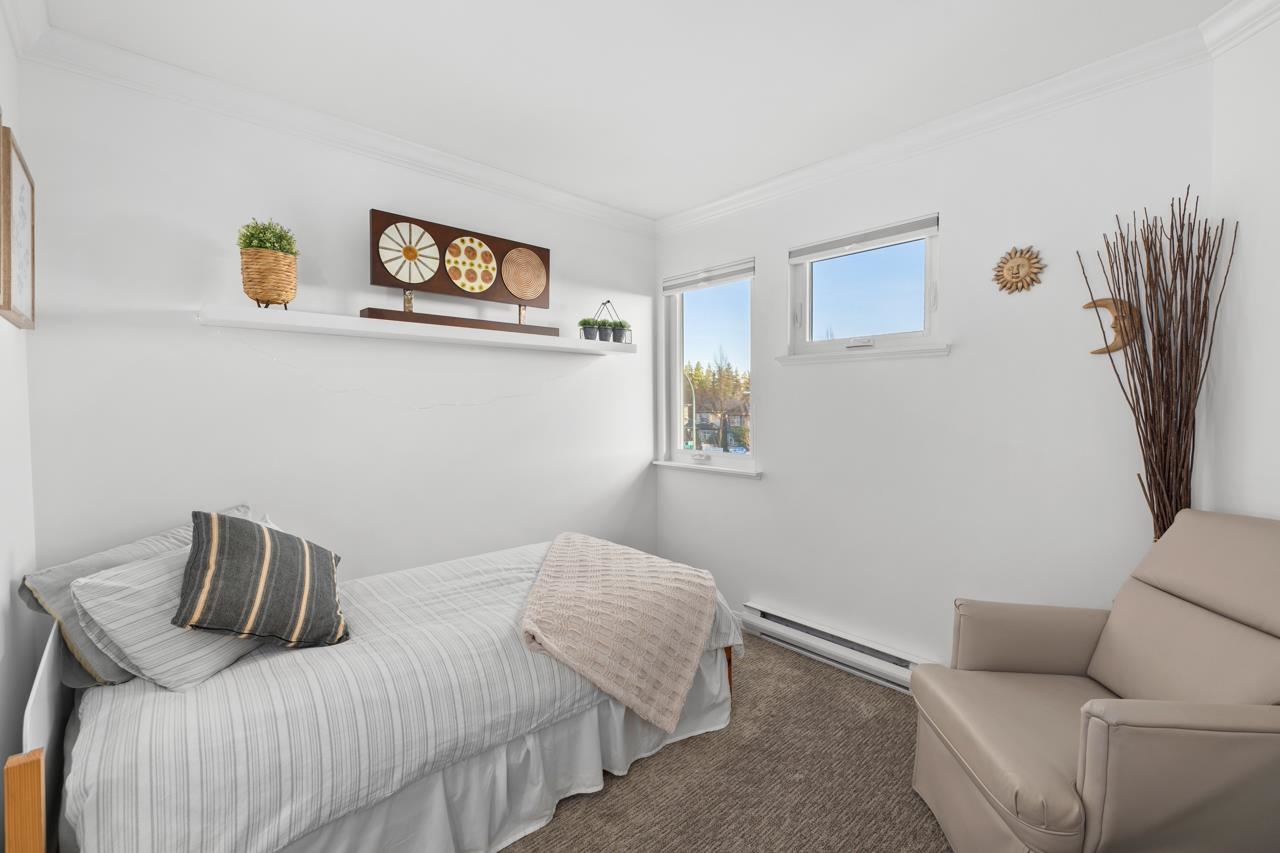 5723 148B STREET STREET