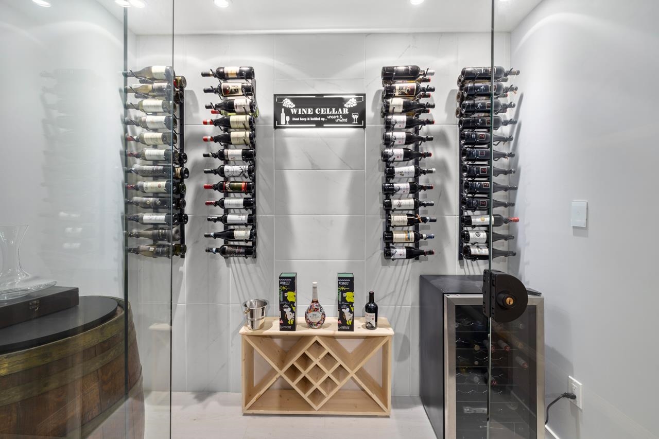 5723 148B STREET STREET