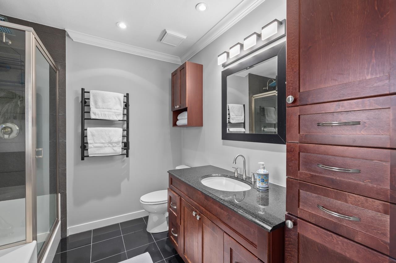 5723 148B STREET STREET