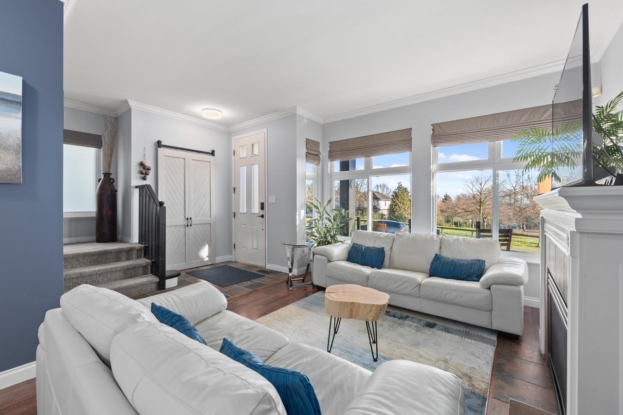 5723 148B STREET STREET