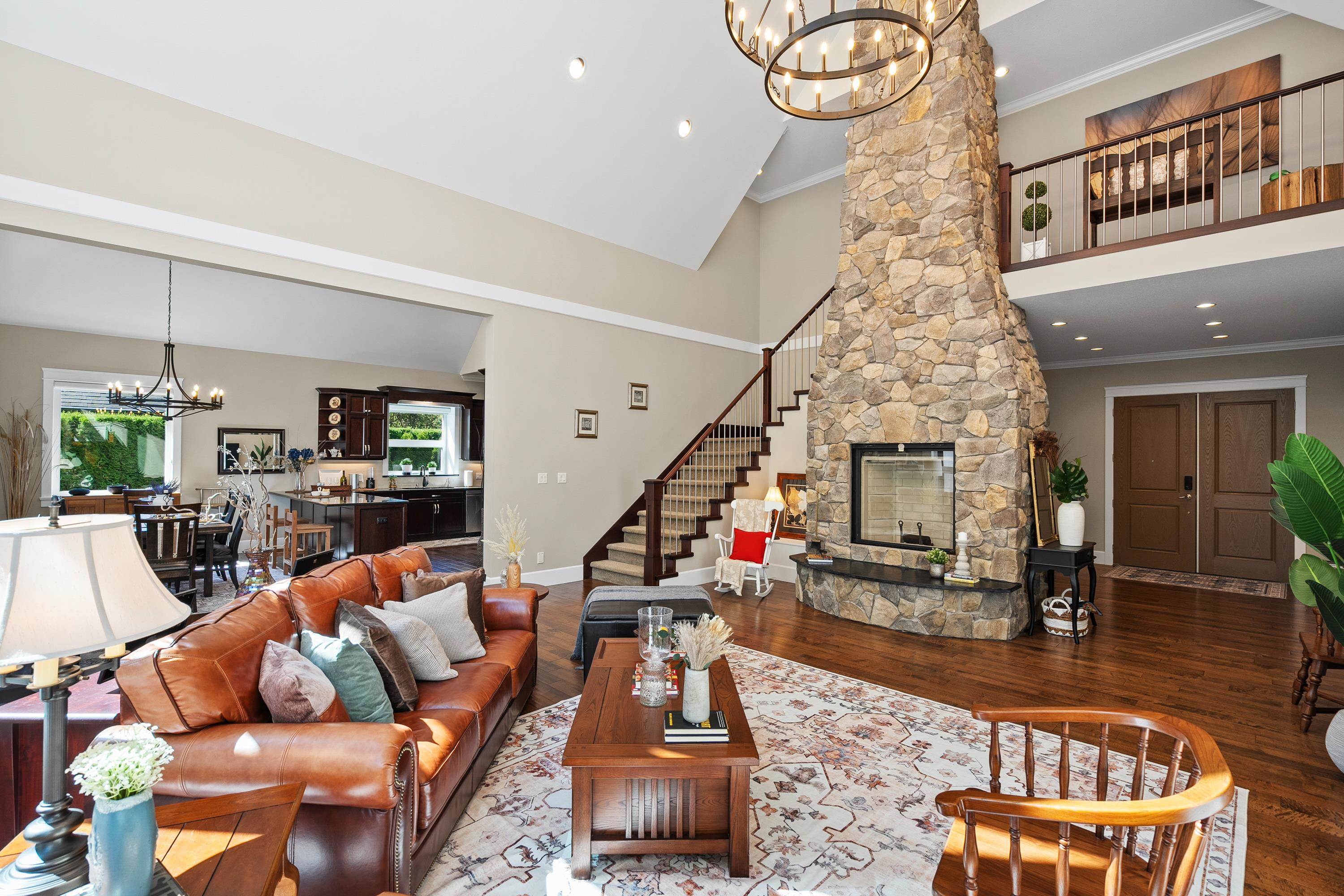 2732 NORTHCREST DRIVE