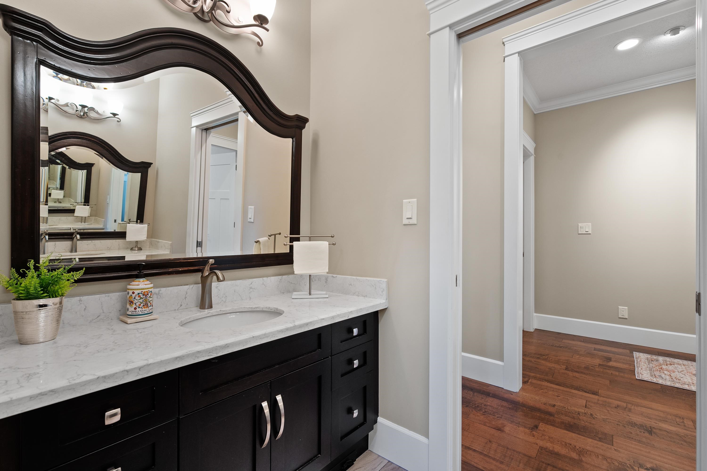 2732 NORTHCREST DRIVE