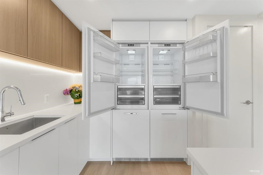 1902 13318 104 AVENUE Unit: 1902