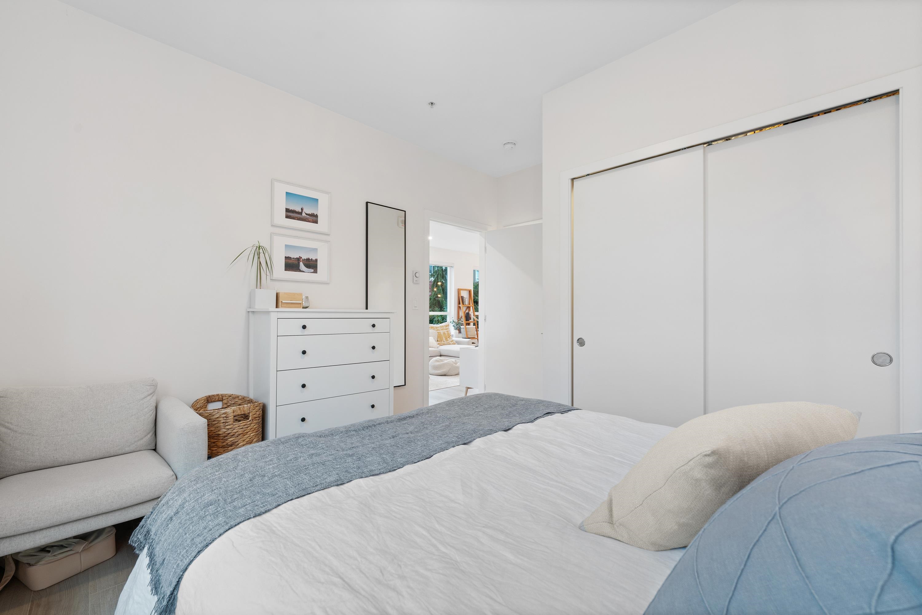 108 1892 STARLING DRIVE Unit: 108