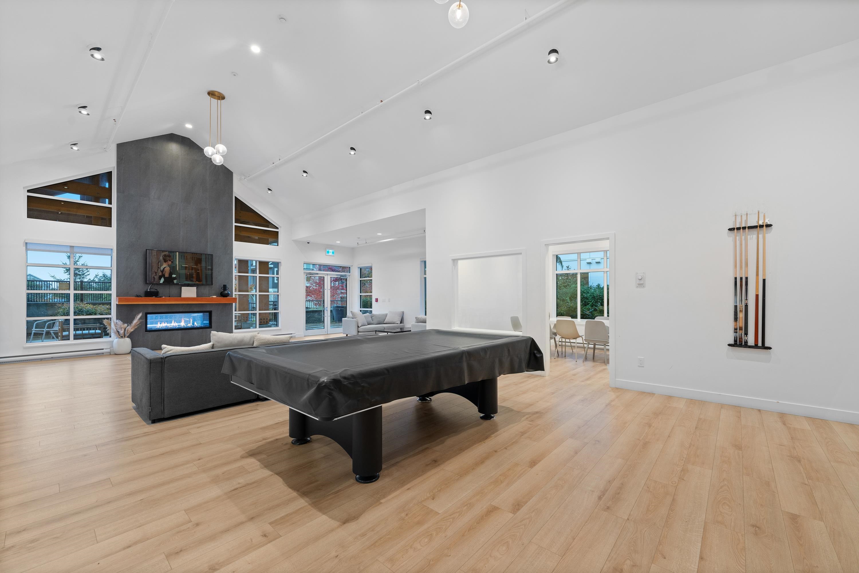 108 1892 STARLING DRIVE Unit: 108