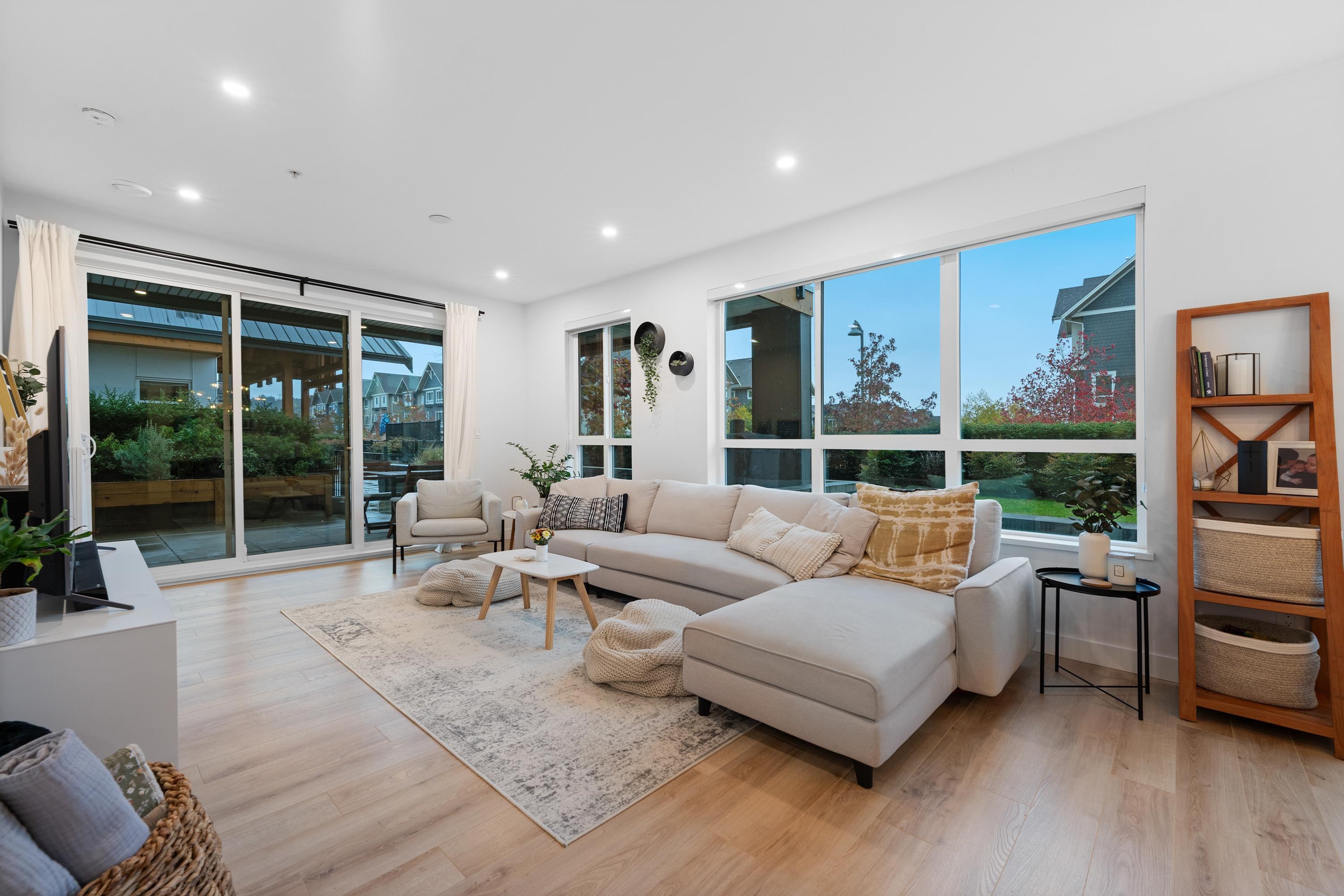 108 1892 STARLING DRIVE Unit: 108