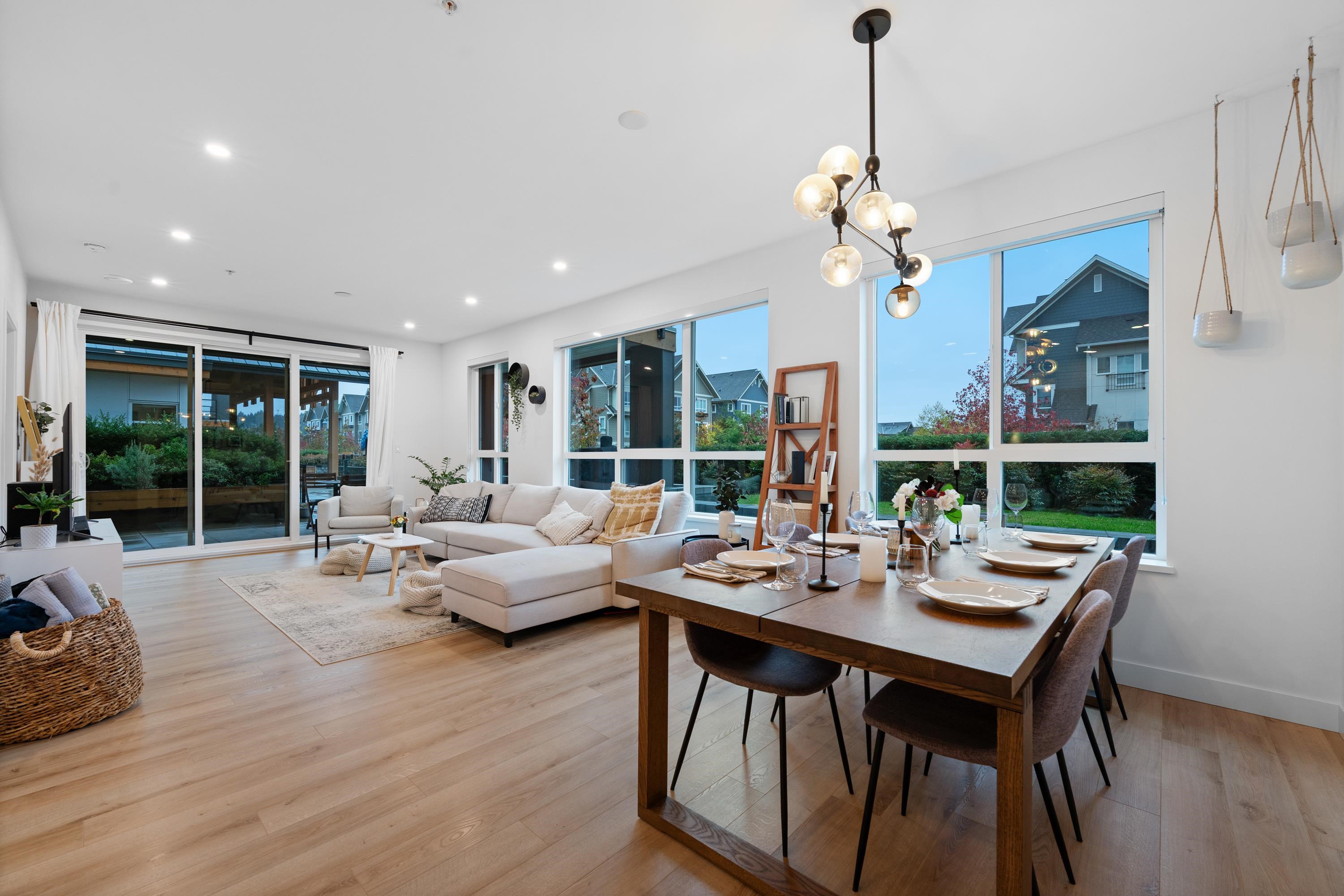 108 1892 STARLING DRIVE Unit: 108