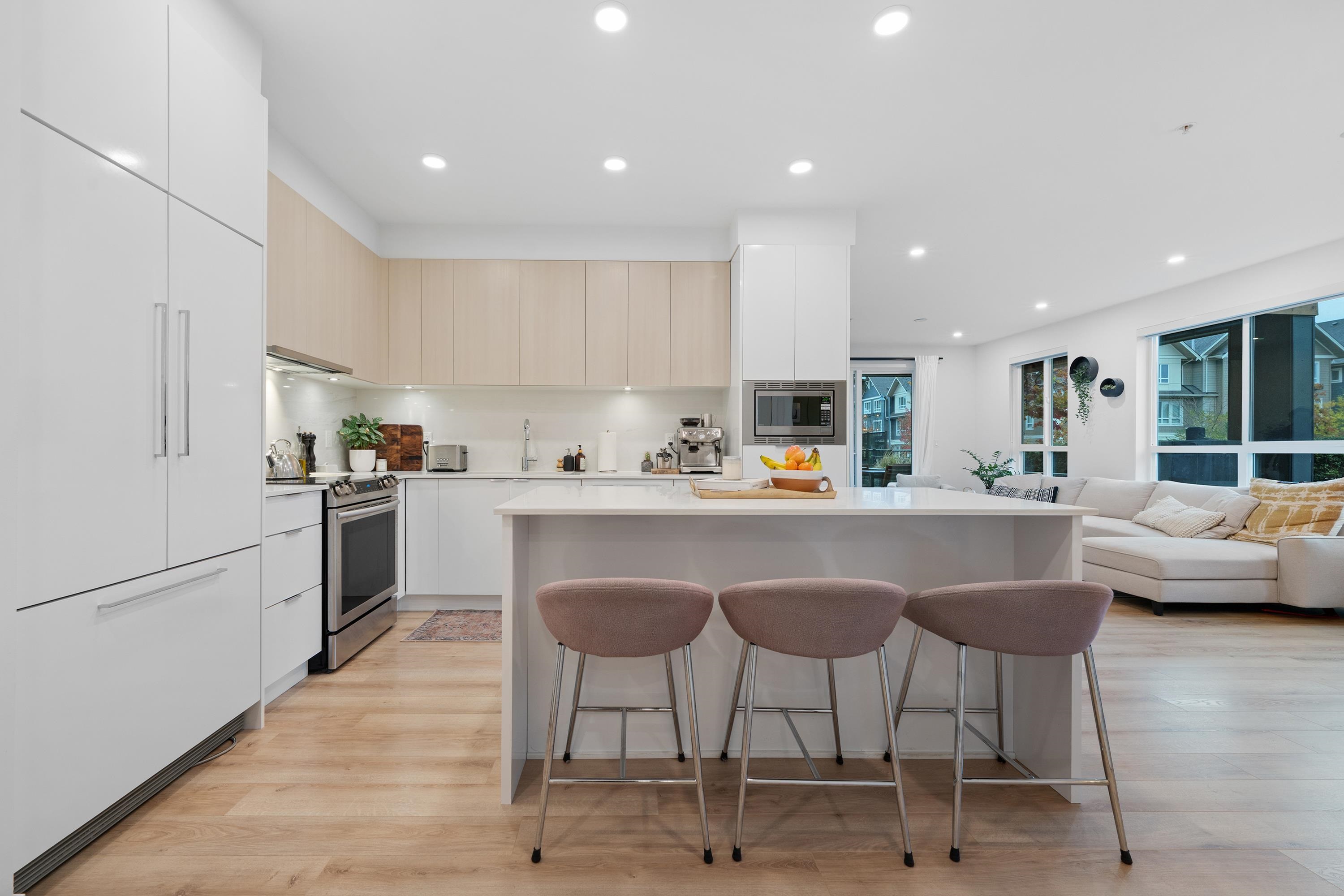 108 1892 STARLING DRIVE Unit: 108