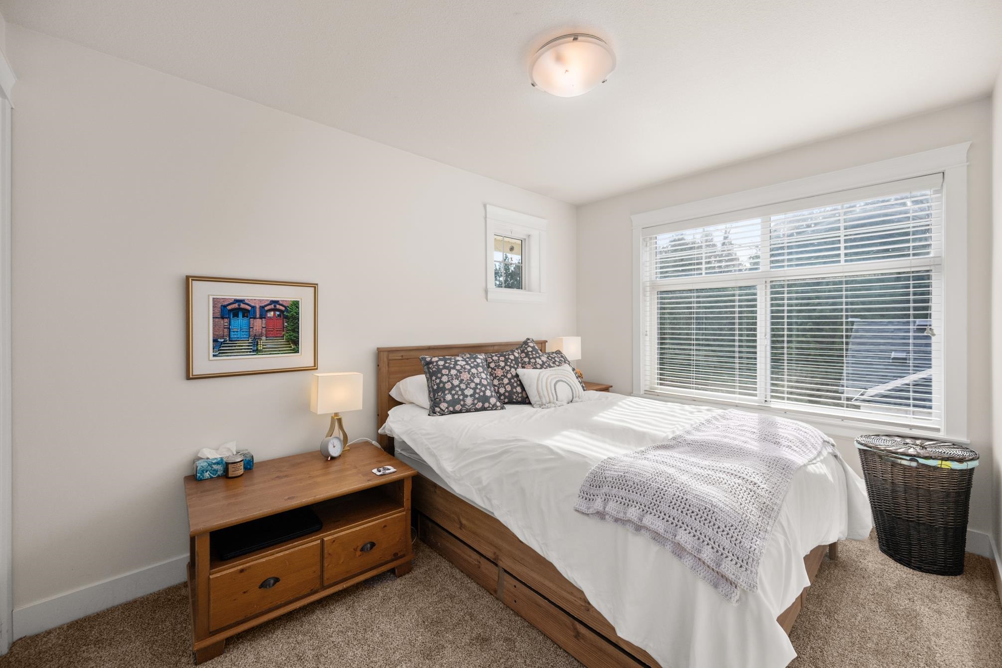 7 17171 2B AVENUE Unit: 7