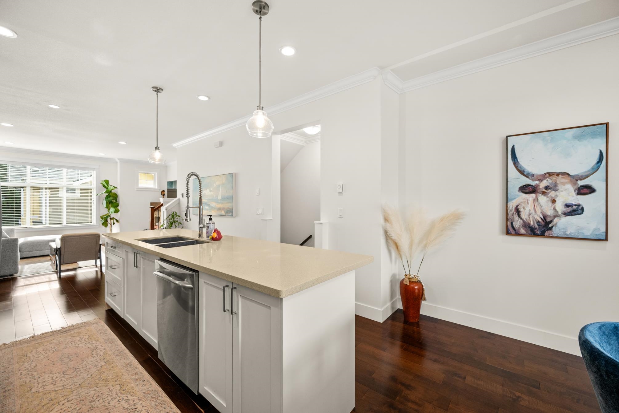 7 17171 2B AVENUE Unit: 7