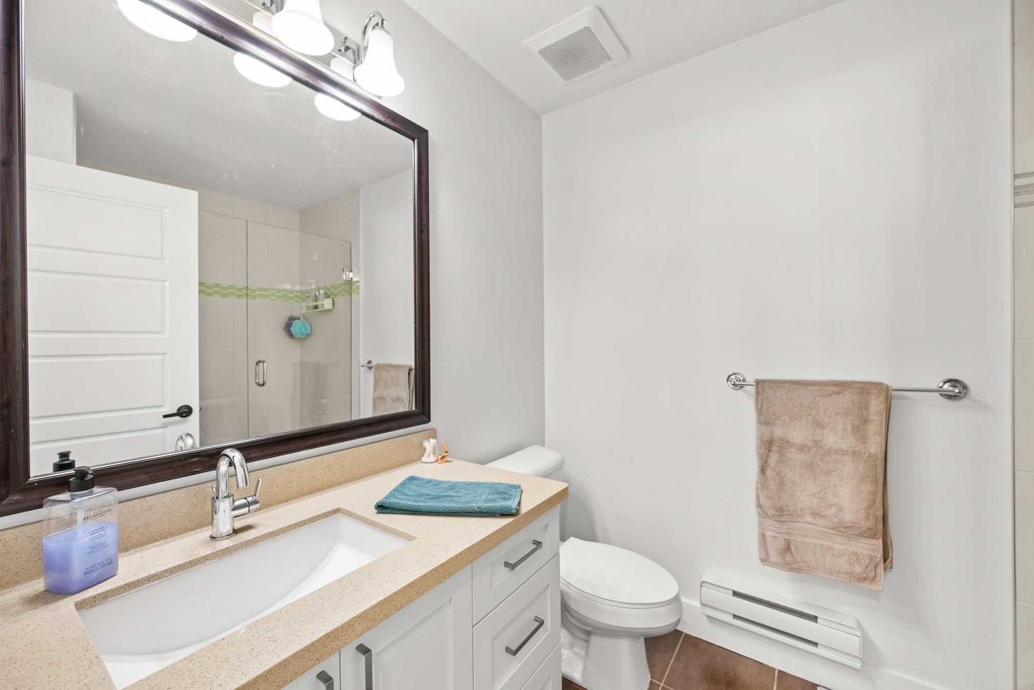 7 17171 2B AVENUE Unit: 7