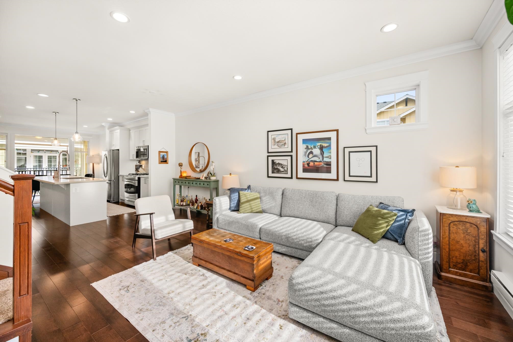 7 17171 2B AVENUE Unit: 7