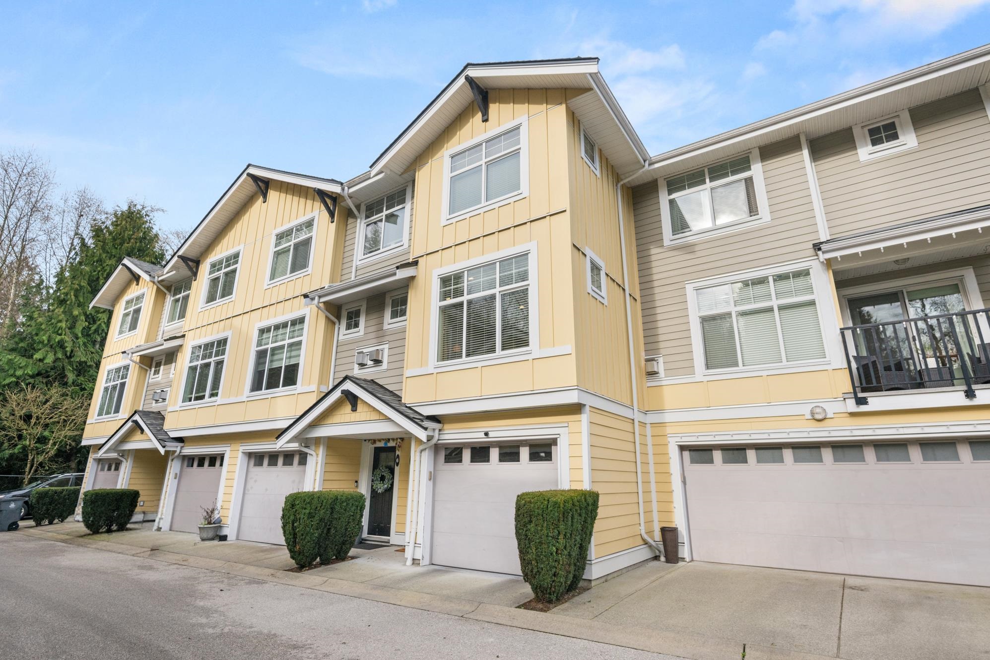 7 17171 2B AVENUE Unit: 7