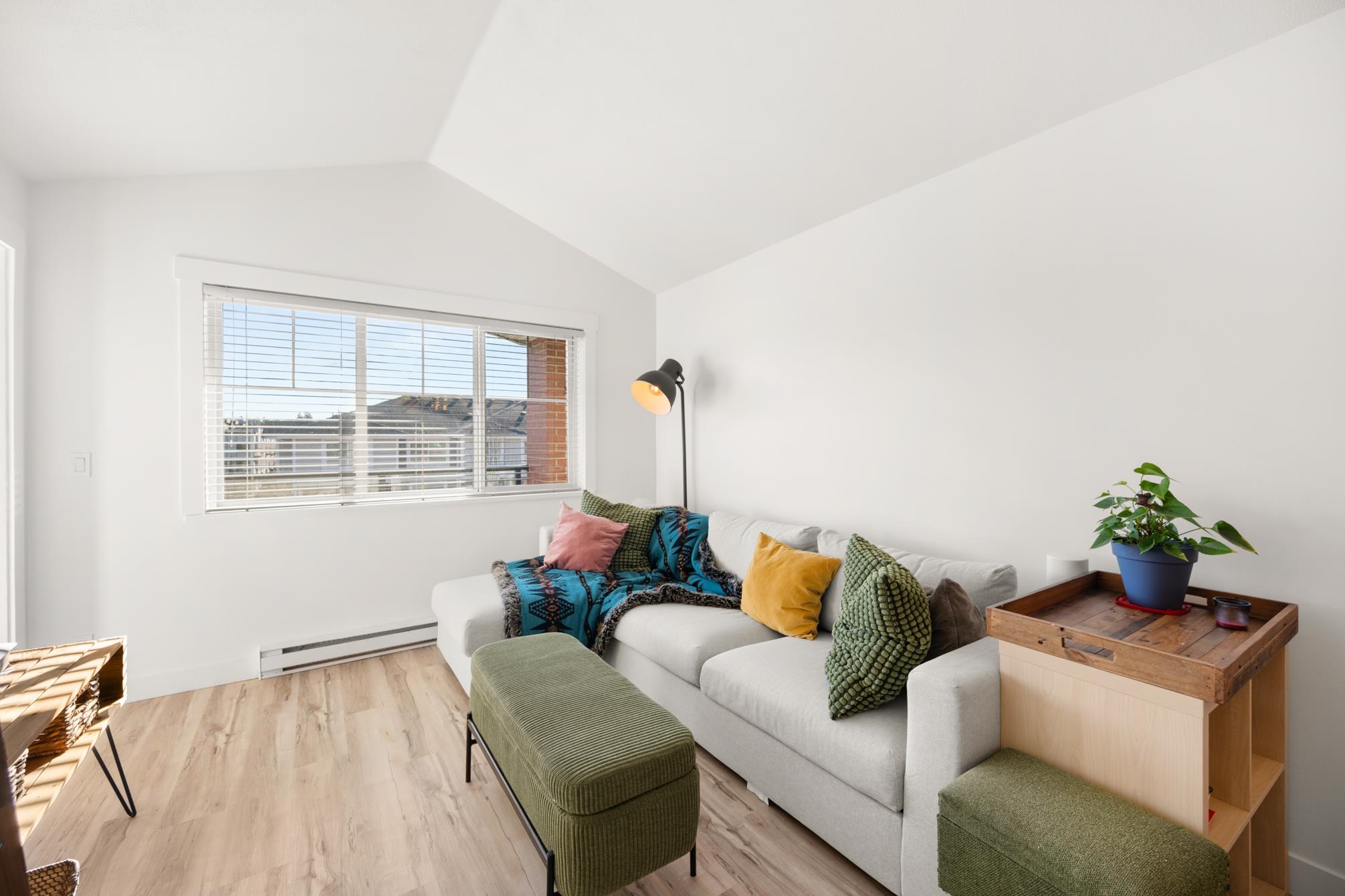 308 19774 56 AVENUE Unit: 308