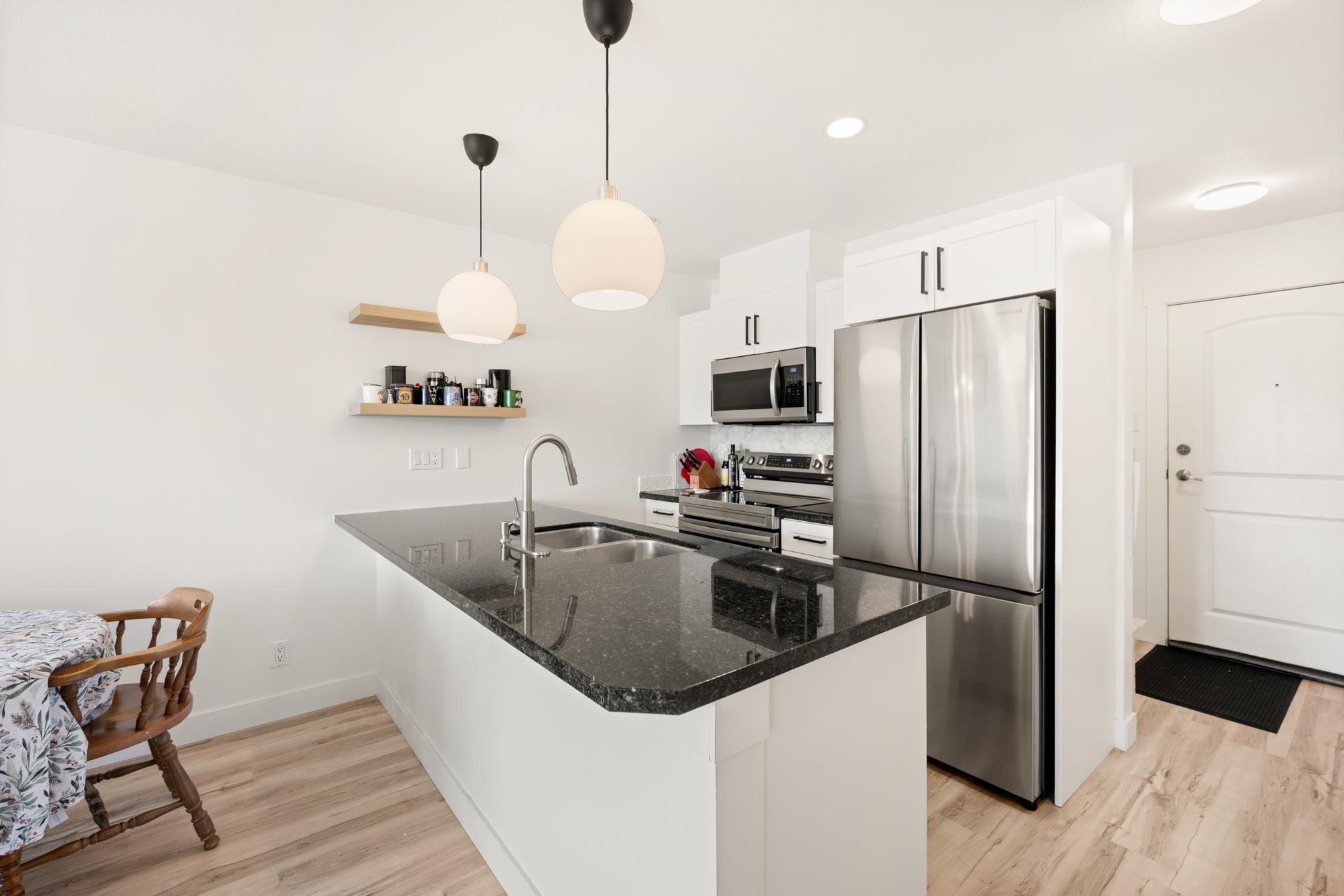 308 19774 56 AVENUE Unit: 308