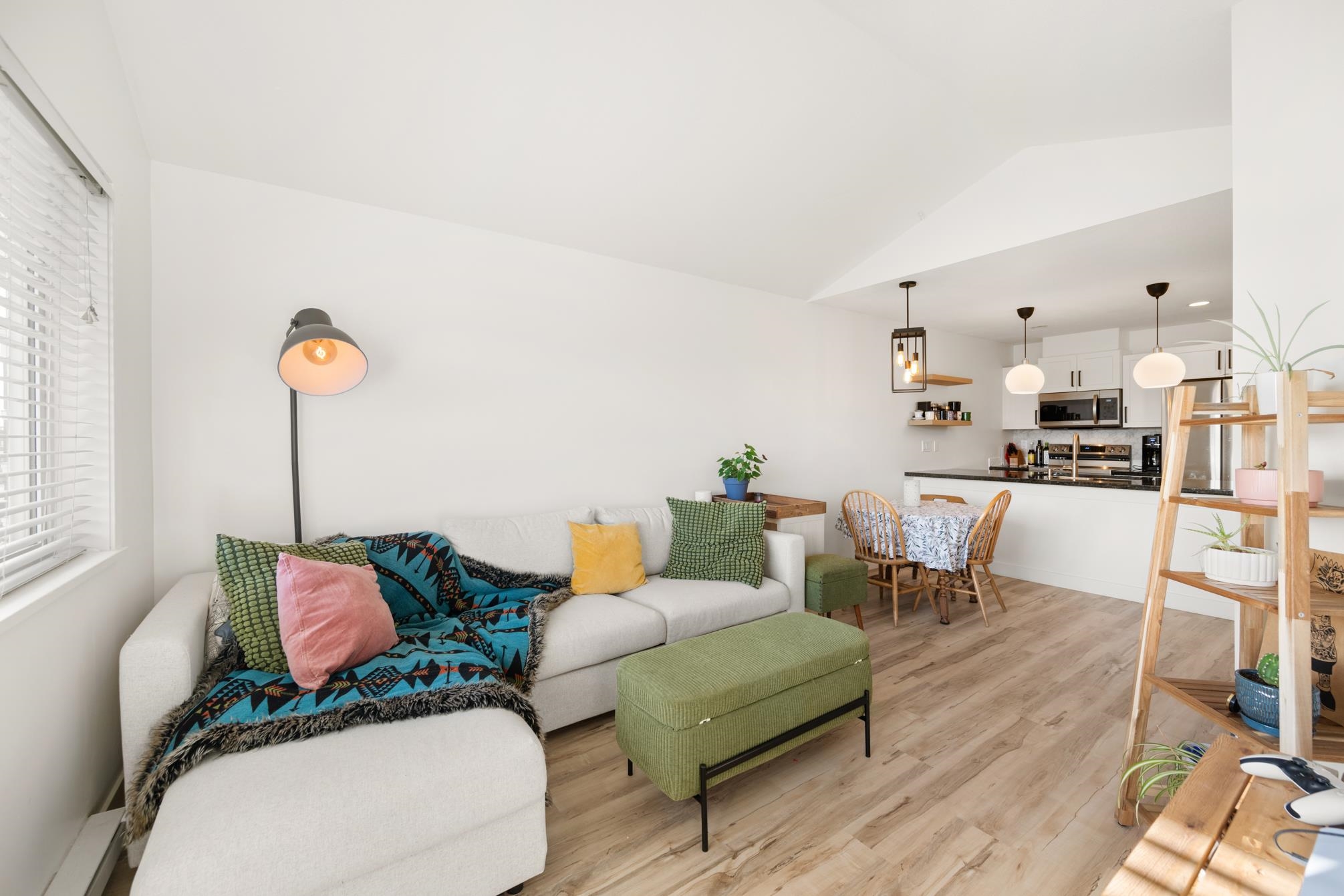 308 19774 56 AVENUE Unit: 308