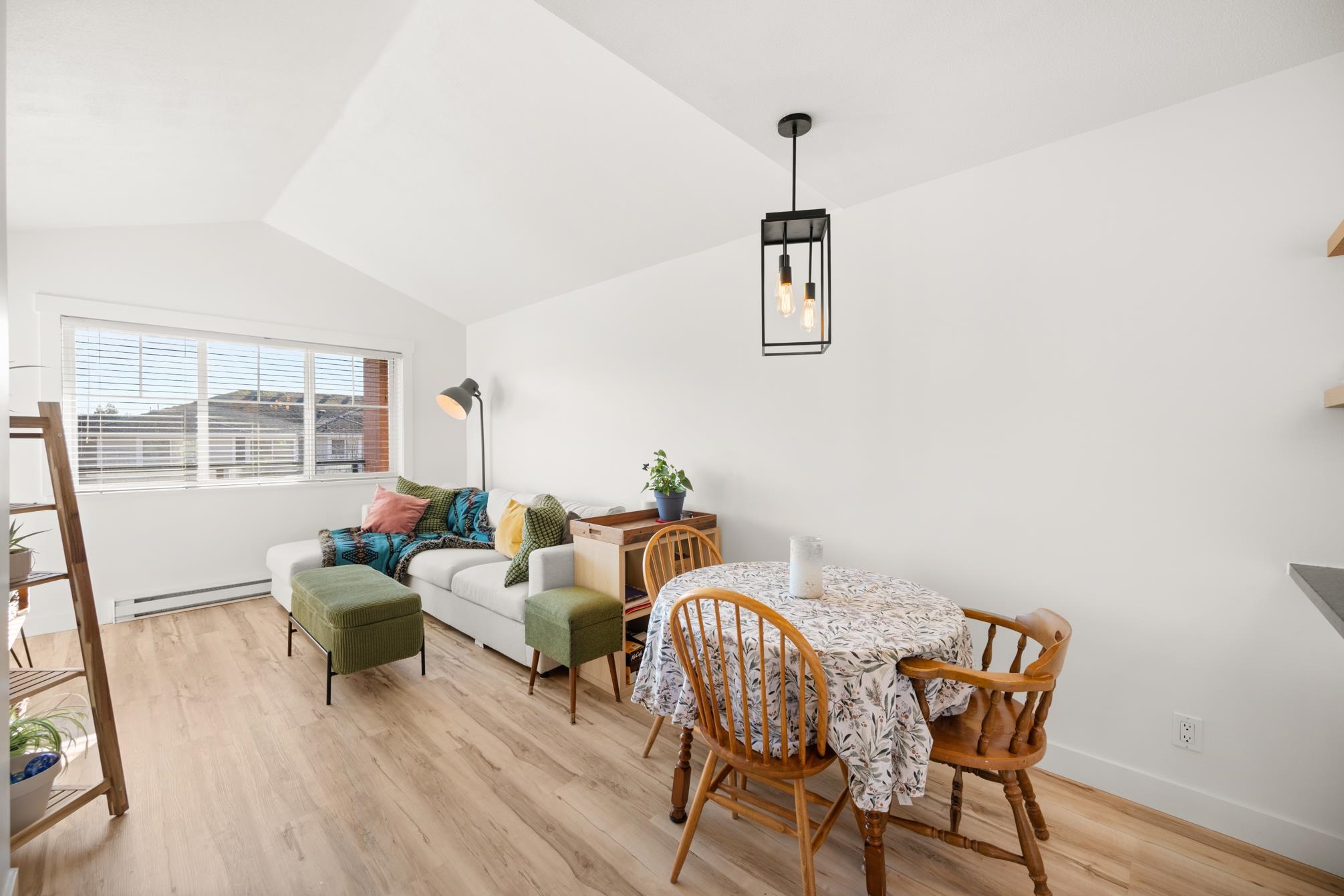 308 19774 56 AVENUE Unit: 308