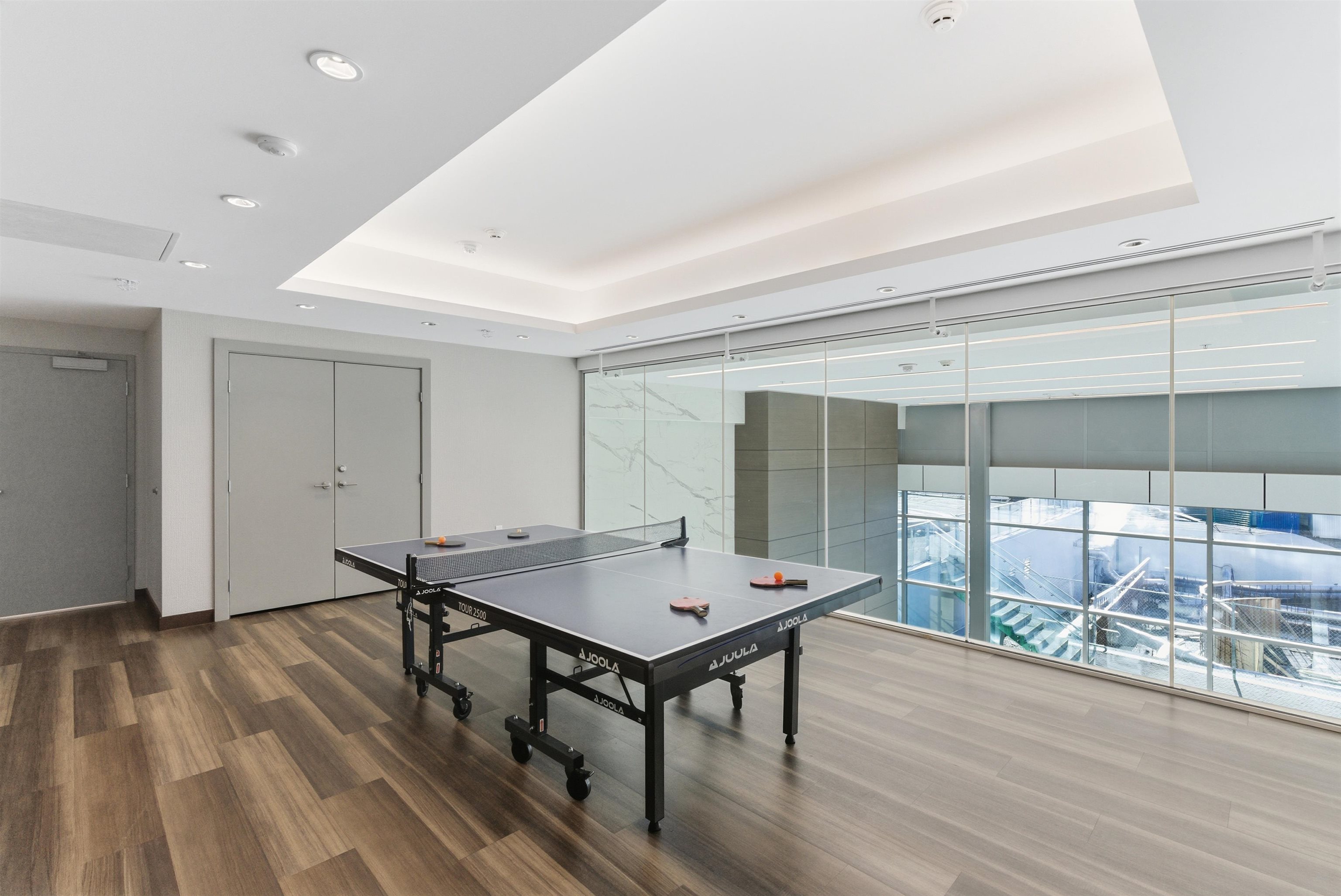 1403 1501 FOSTER STREET Unit: 1403