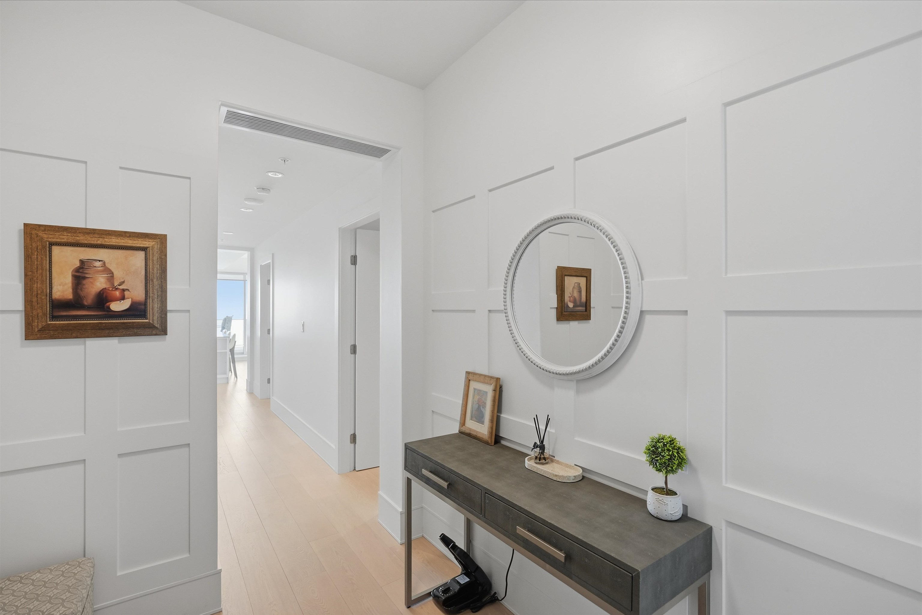 1403 1501 FOSTER STREET Unit: 1403