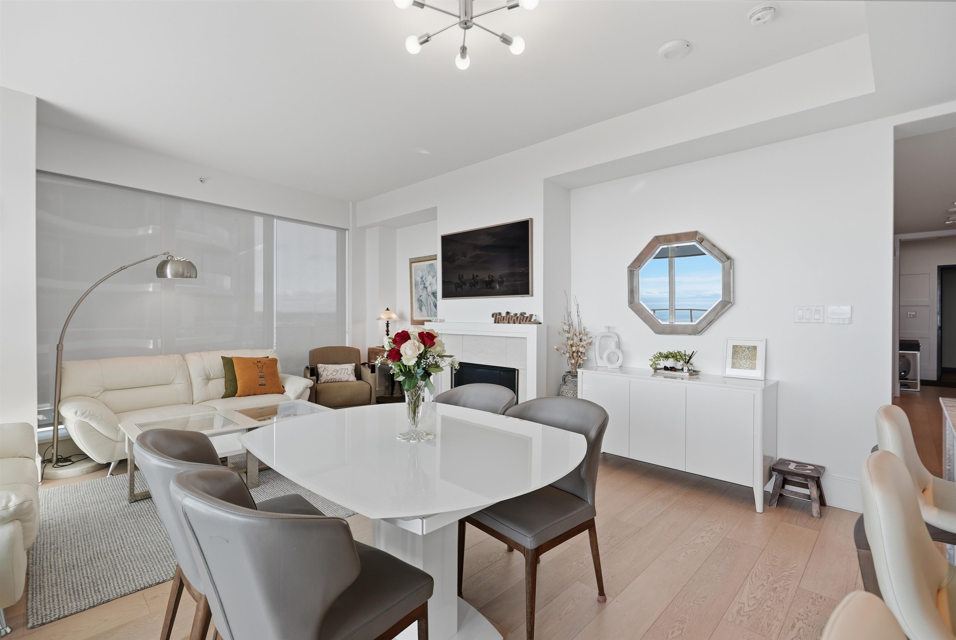 1403 1501 FOSTER STREET Unit: 1403