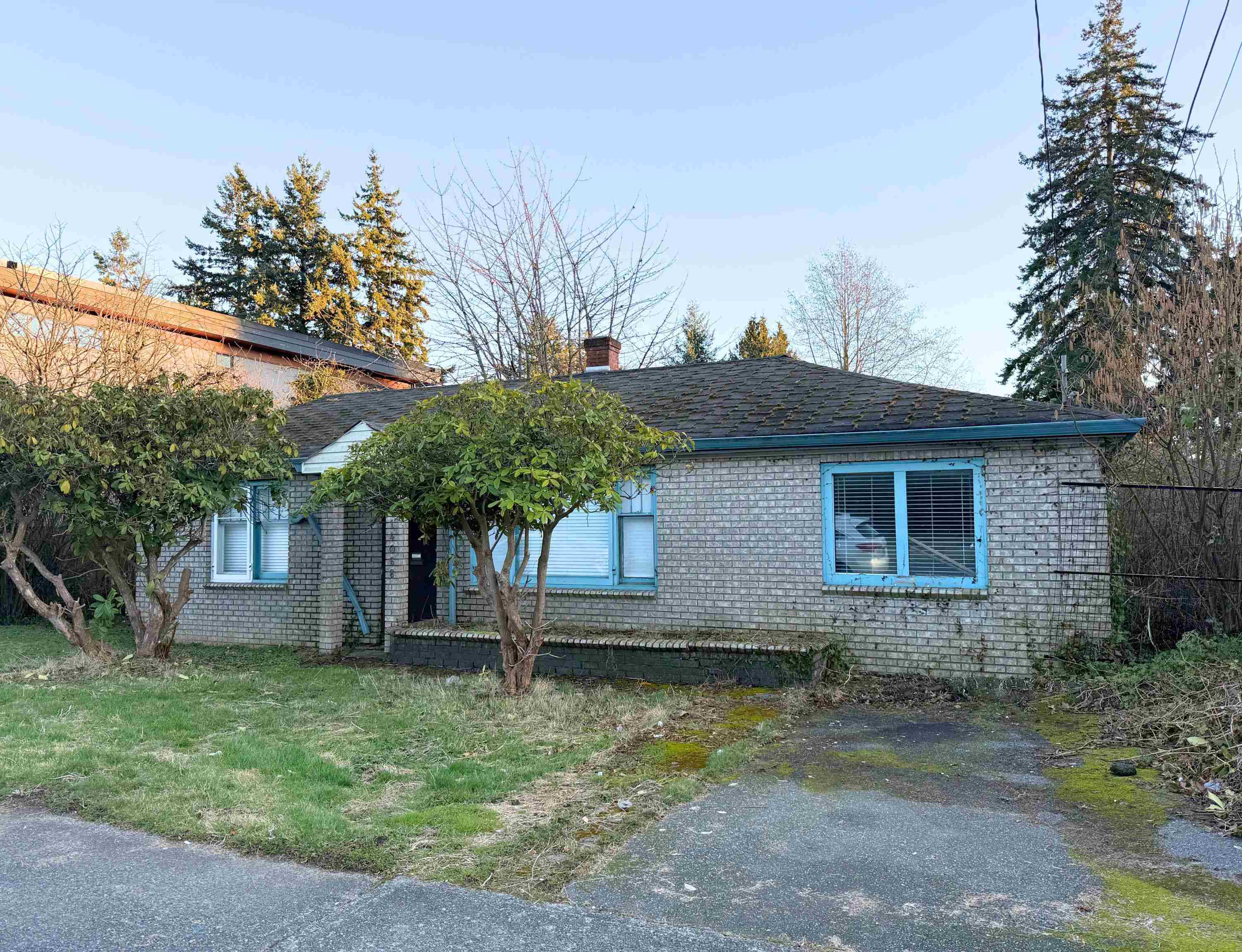 14068 NORTH BLUFF ROAD