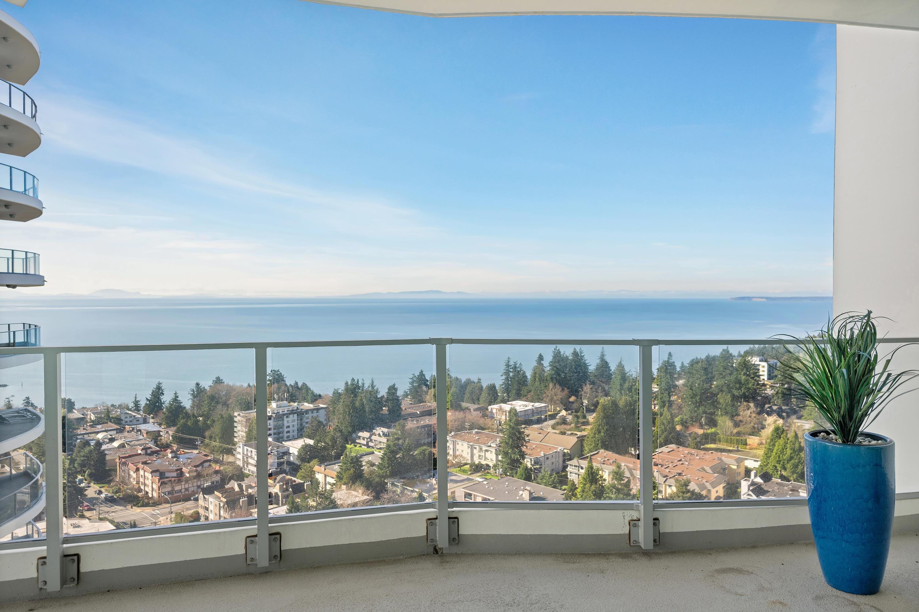 2004 1501 FOSTER STREET Unit: 2004