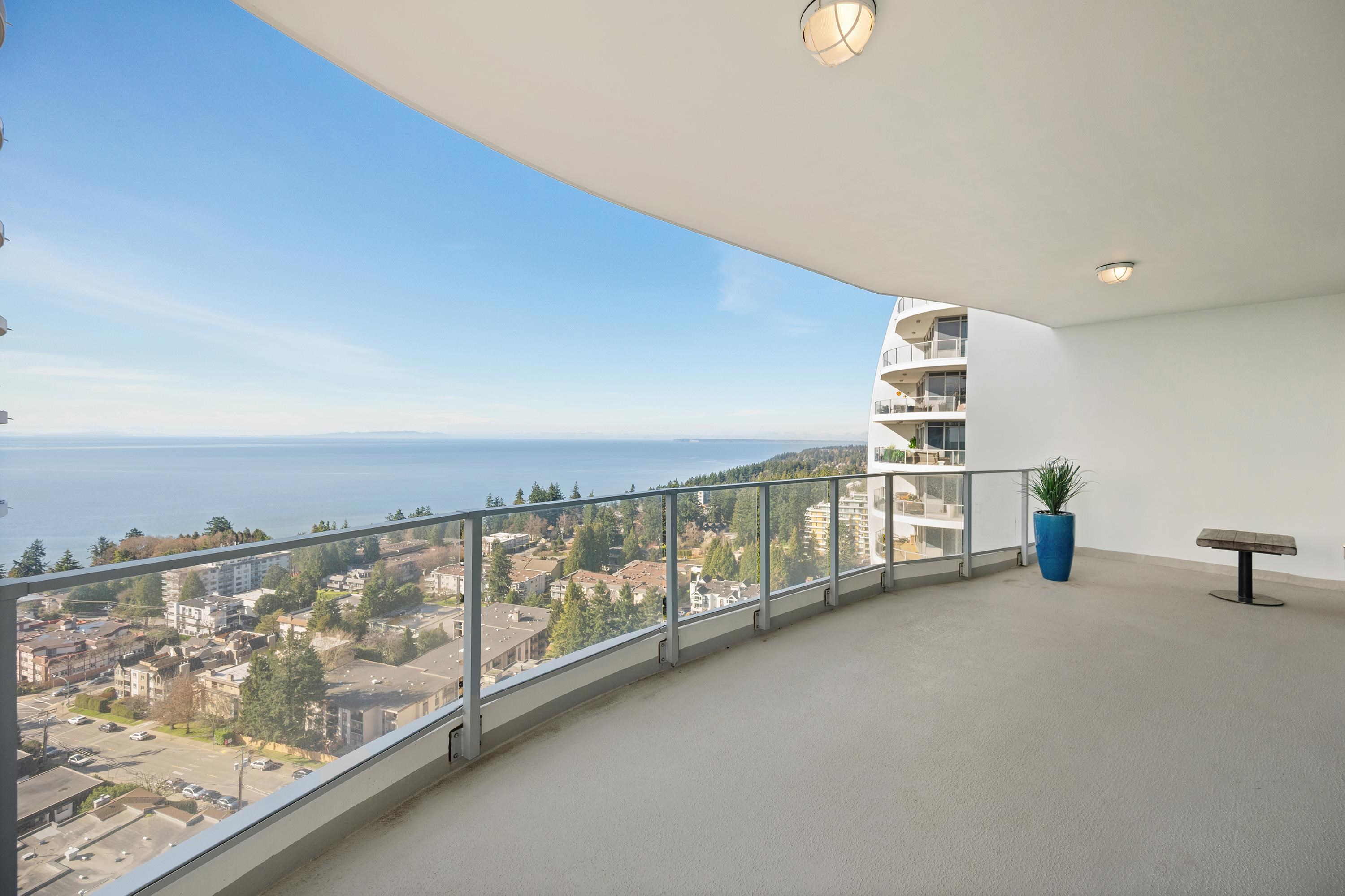 2004 1501 FOSTER STREET Unit: 2004