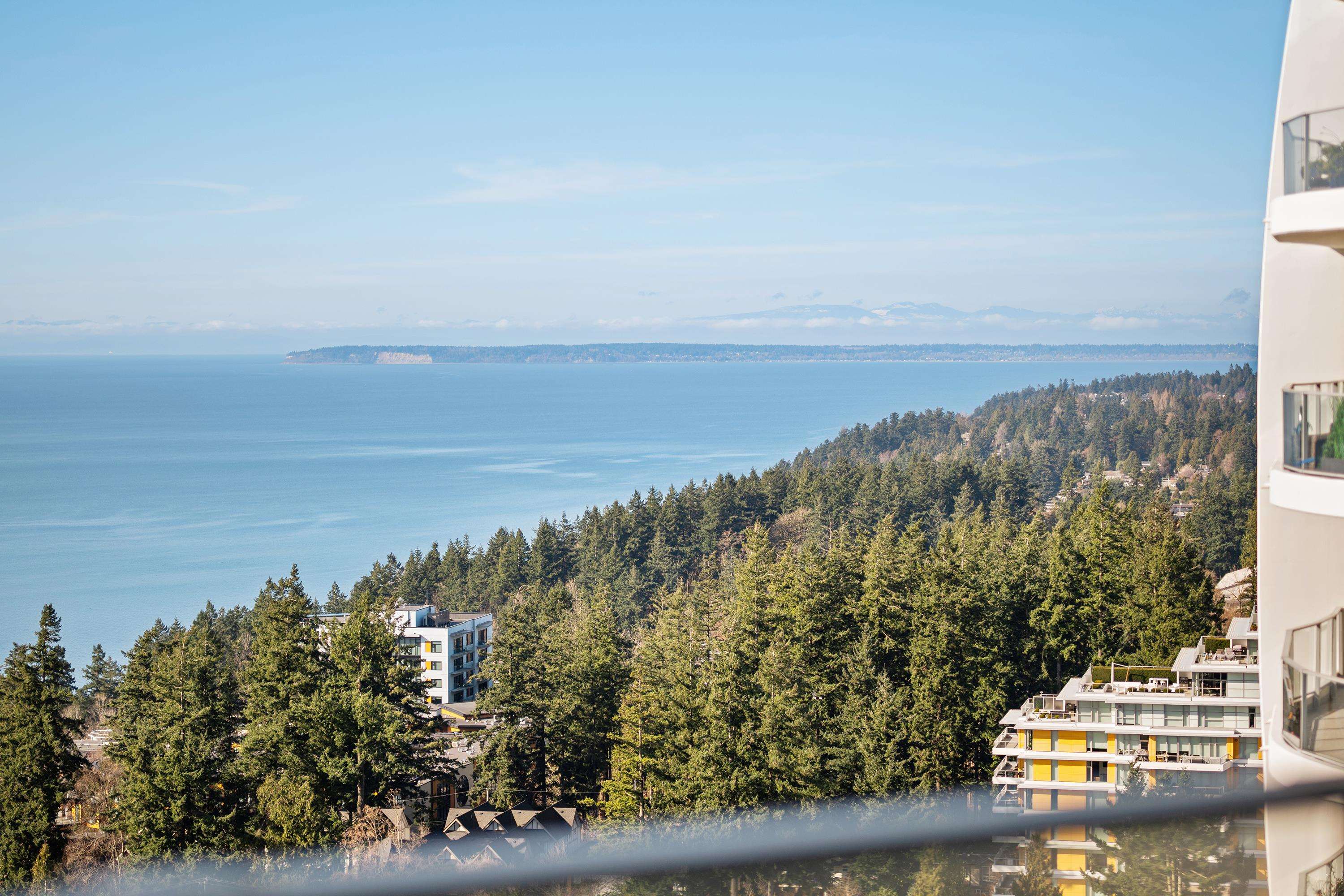 2004 1501 FOSTER STREET Unit: 2004