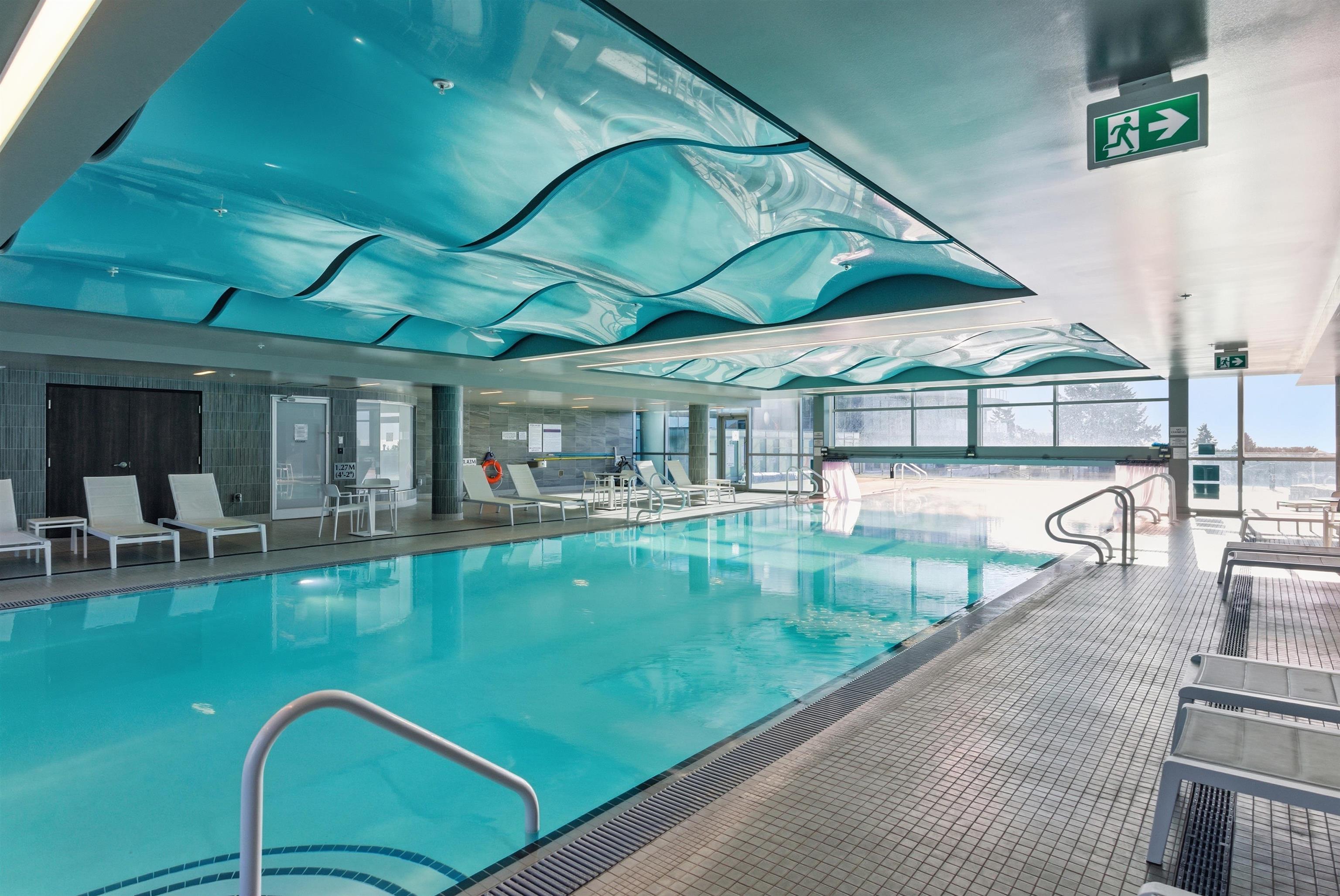 2004 1501 FOSTER STREET Unit: 2004