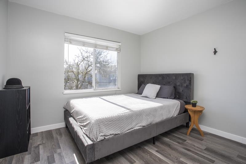 213 7837 120A STREET Unit: 213