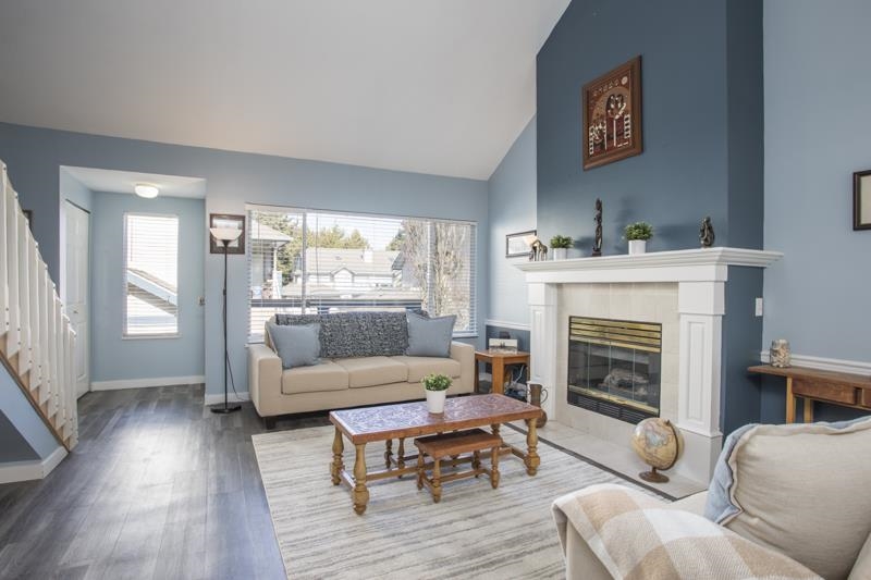 213 7837 120A STREET Unit: 213