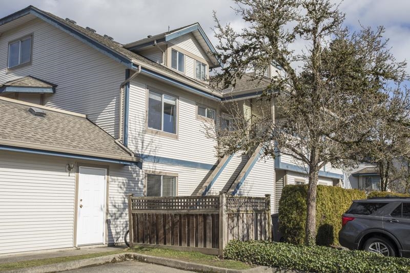 213 7837 120A STREET Unit: 213