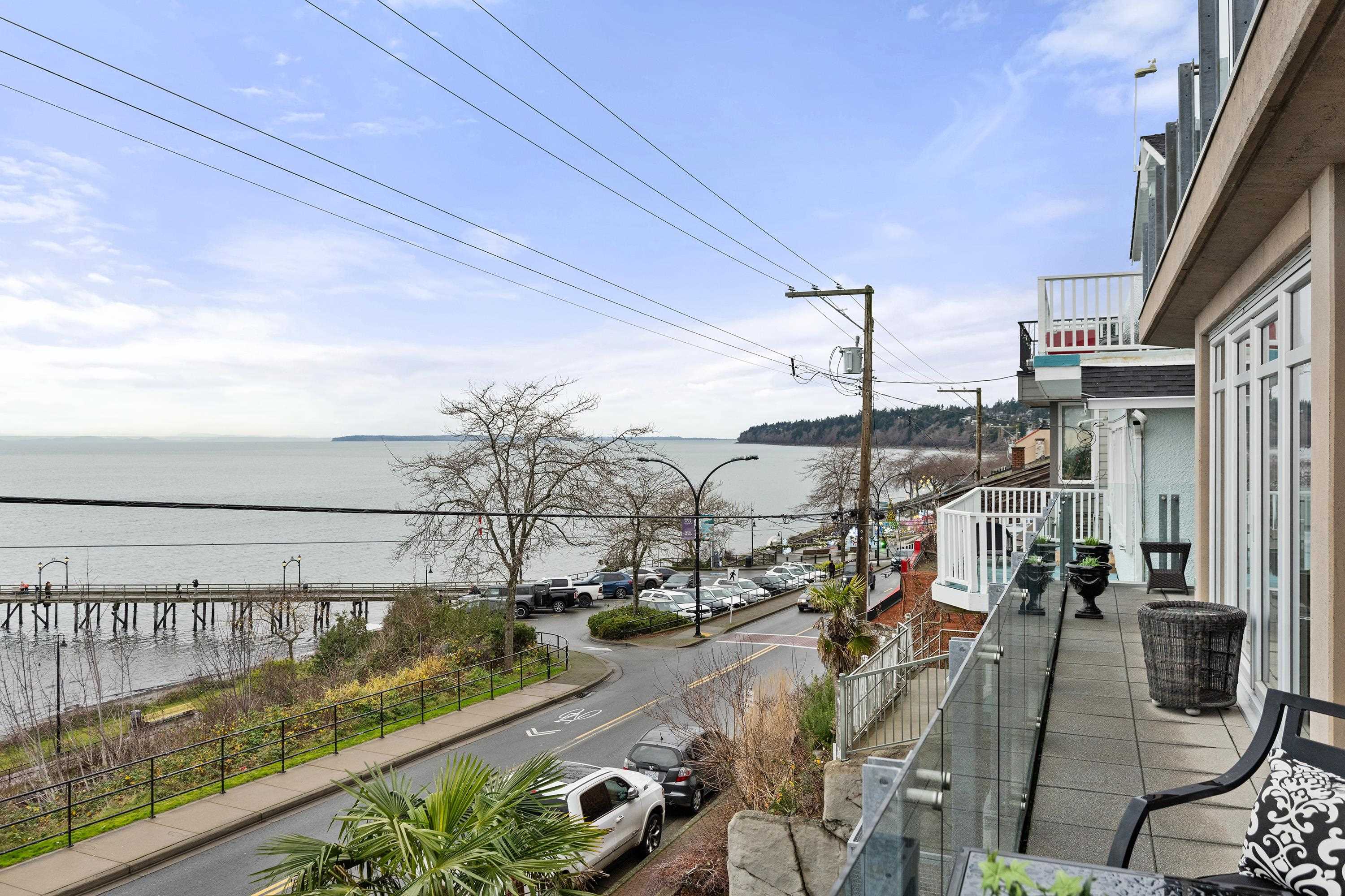 201 15097 MARINE DRIVE Unit: 201