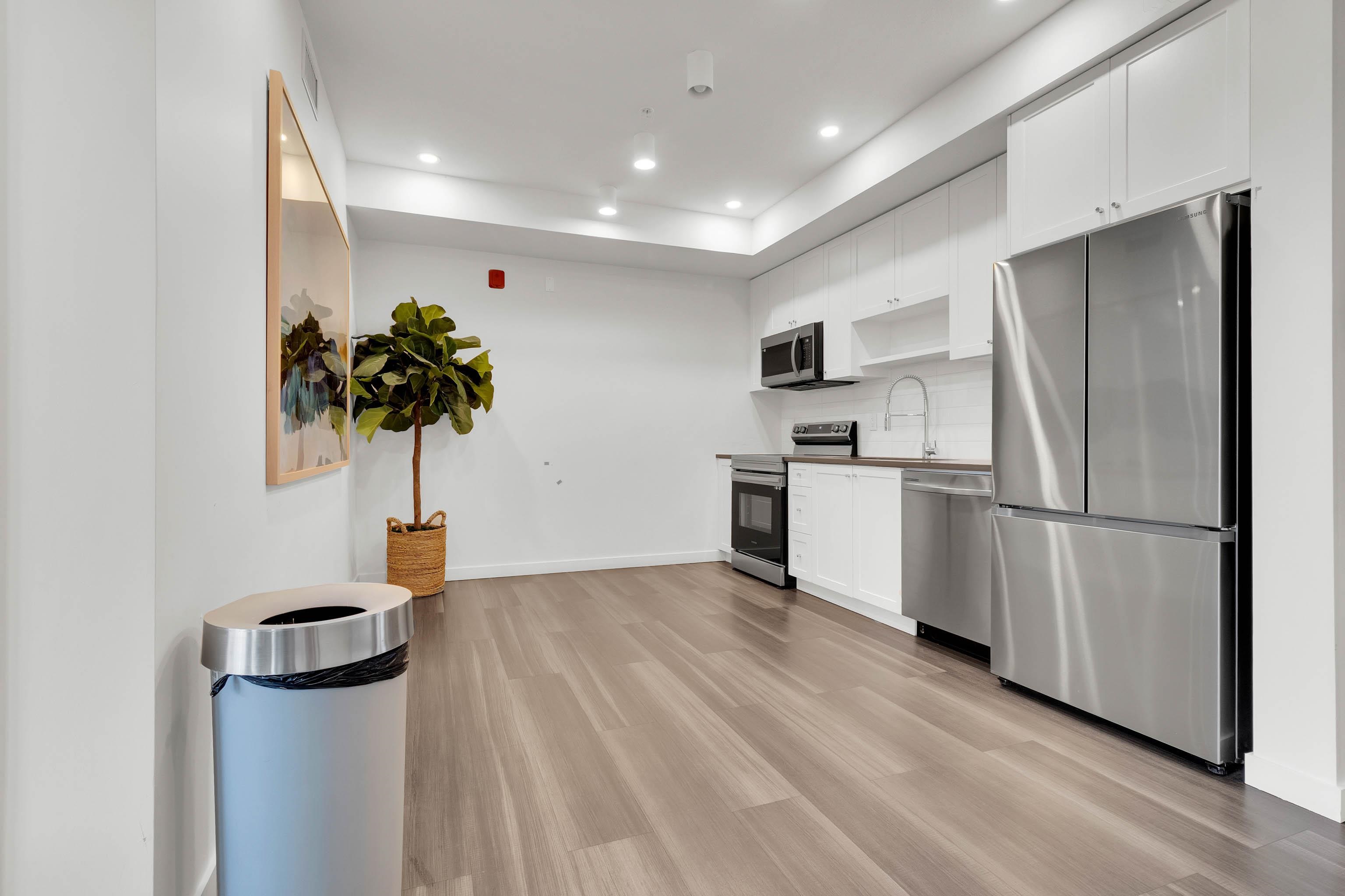 408 15815 85 AVENUE Unit: 408