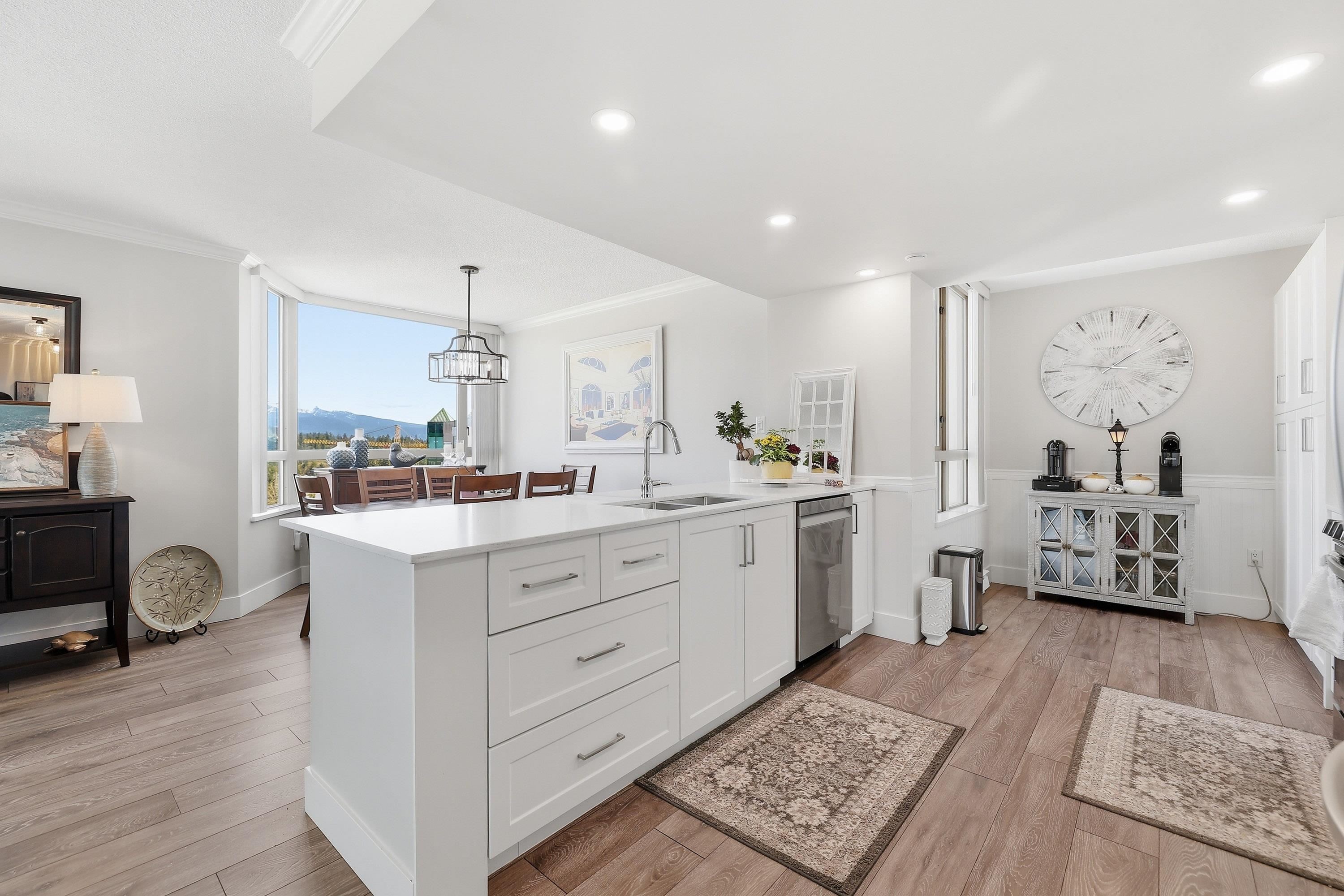 1702 1199 EASTWOOD STREET Unit: 1702