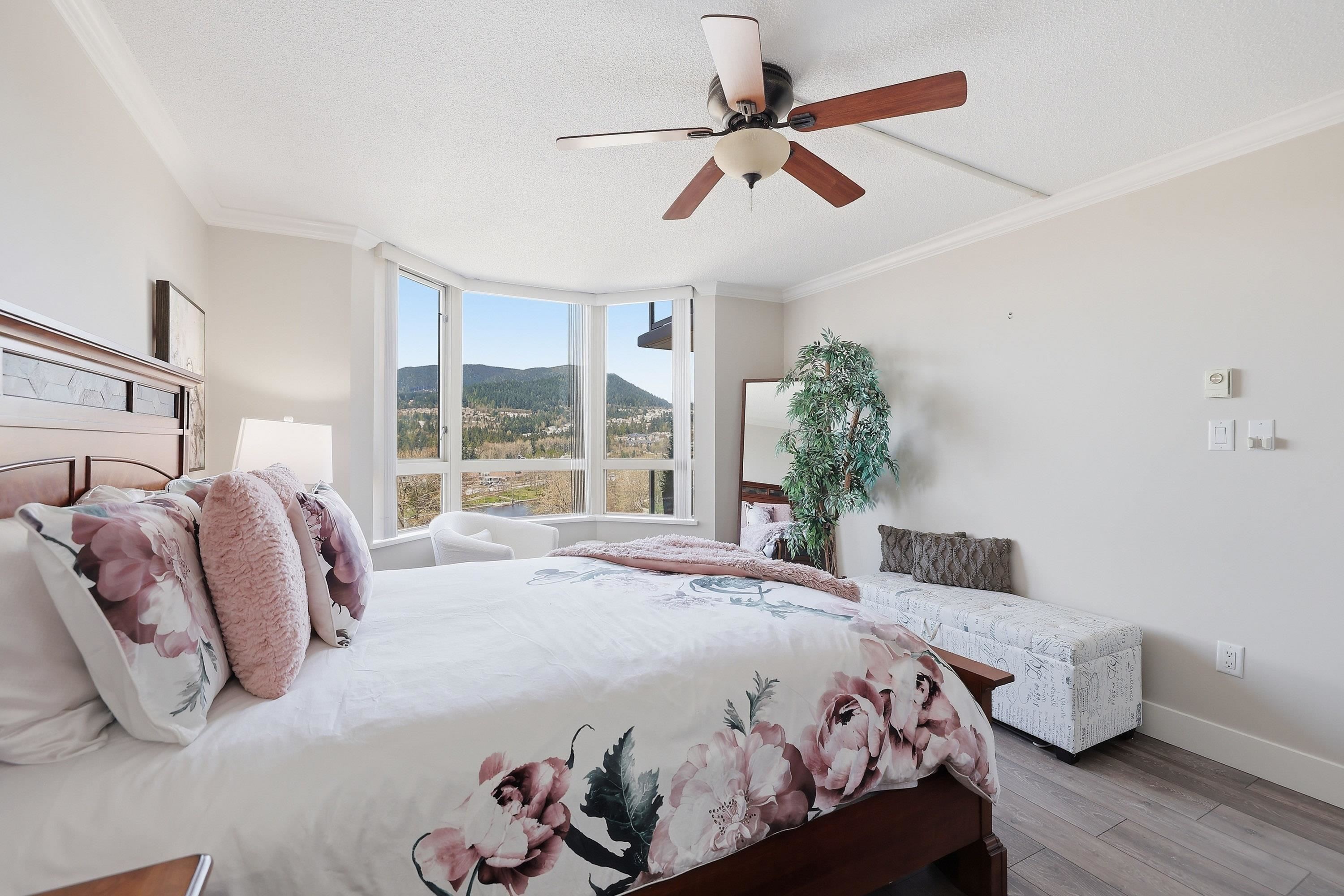 1702 1199 EASTWOOD STREET Unit: 1702