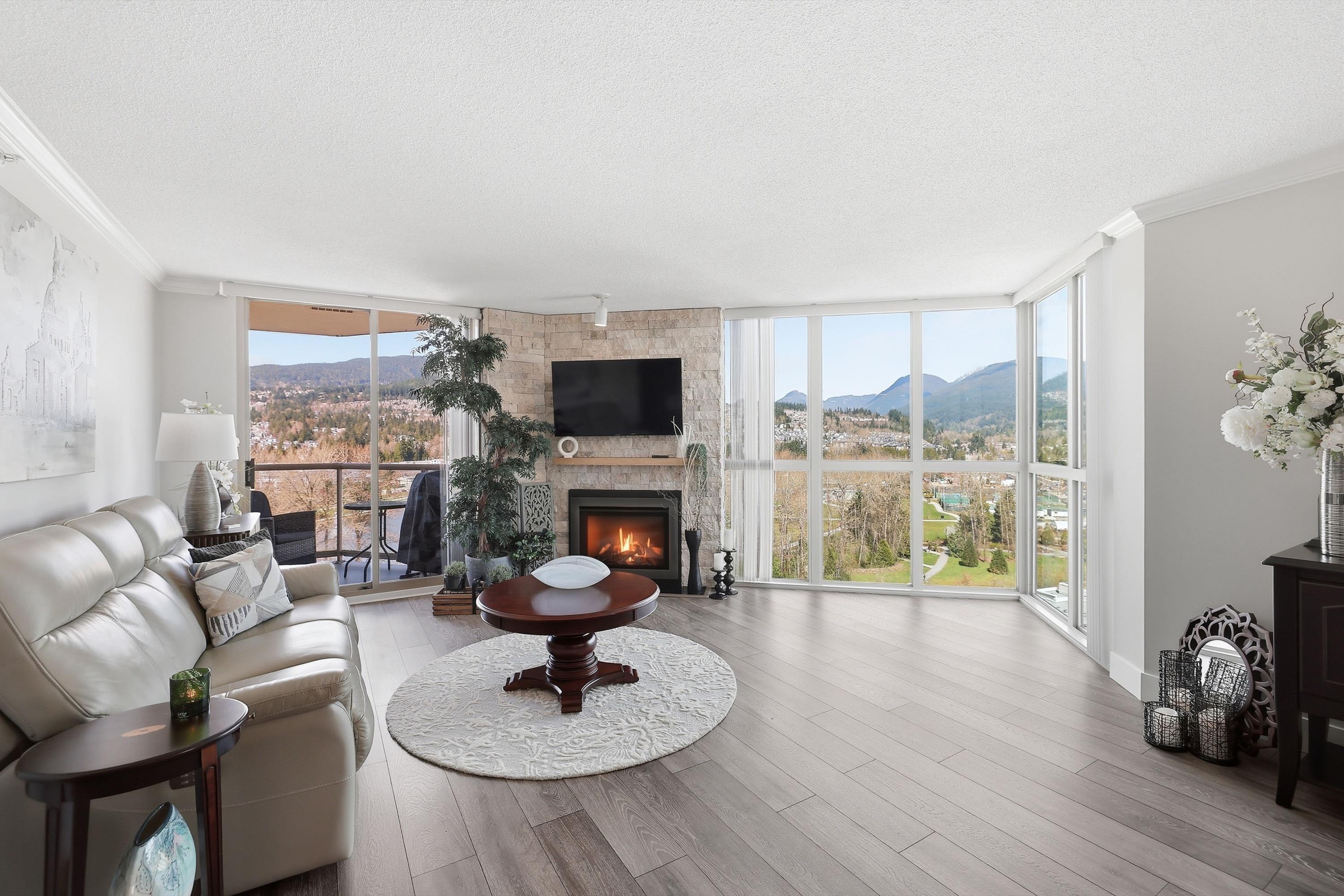 1702 1199 EASTWOOD STREET Unit: 1702