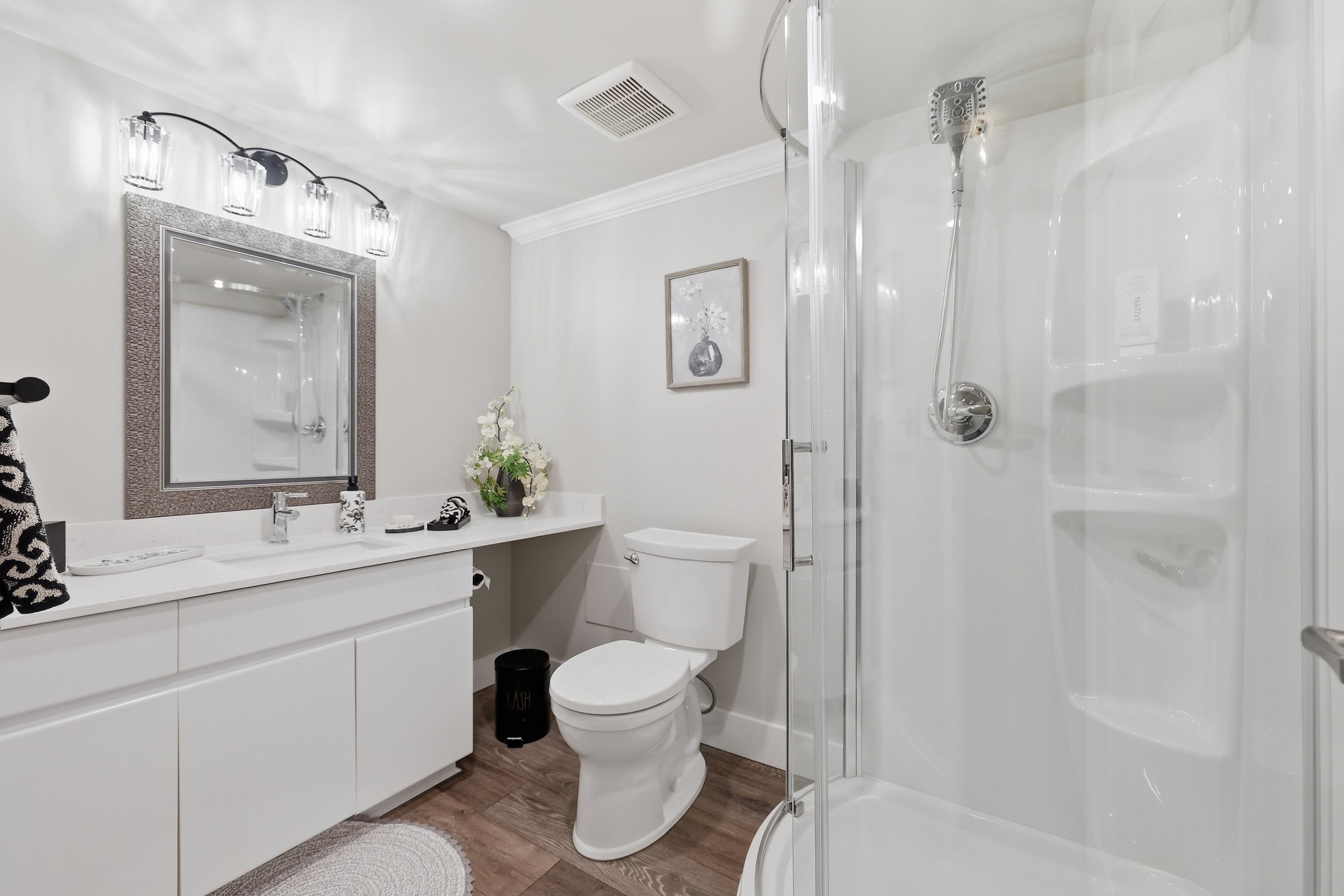 1702 1199 EASTWOOD STREET Unit: 1702