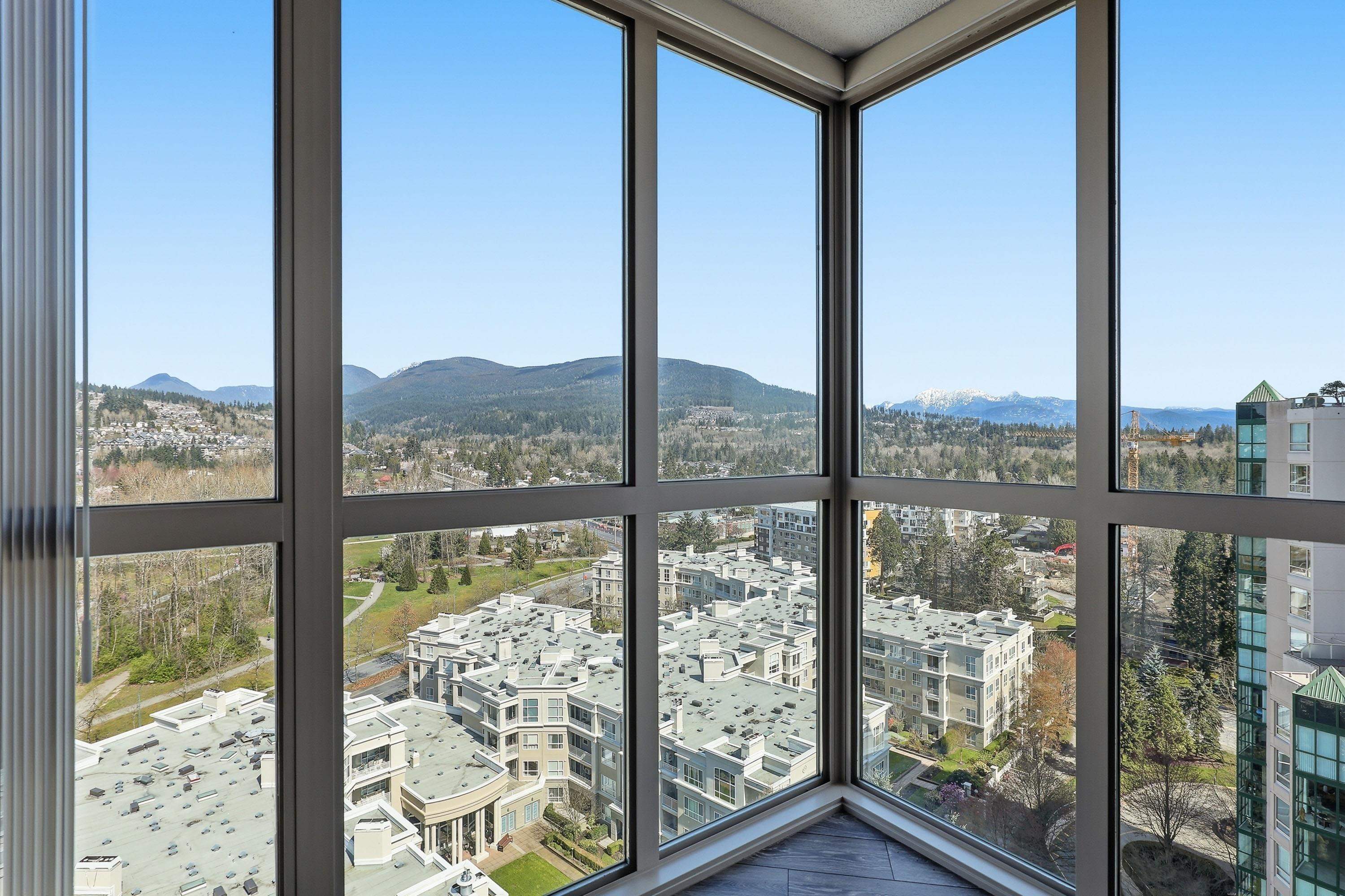 1702 1199 EASTWOOD STREET Unit: 1702