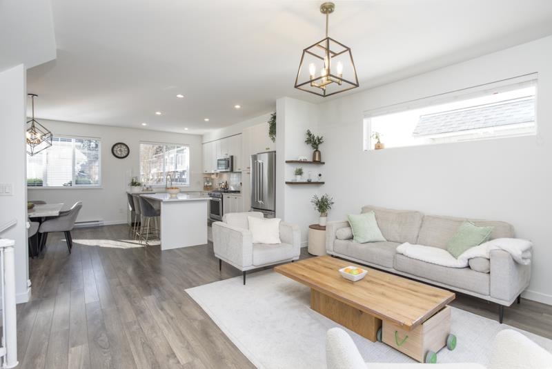 76 158 171 STREET Unit: 76