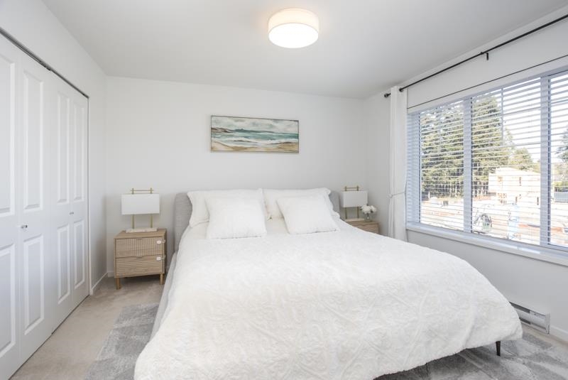 76 158 171 STREET Unit: 76