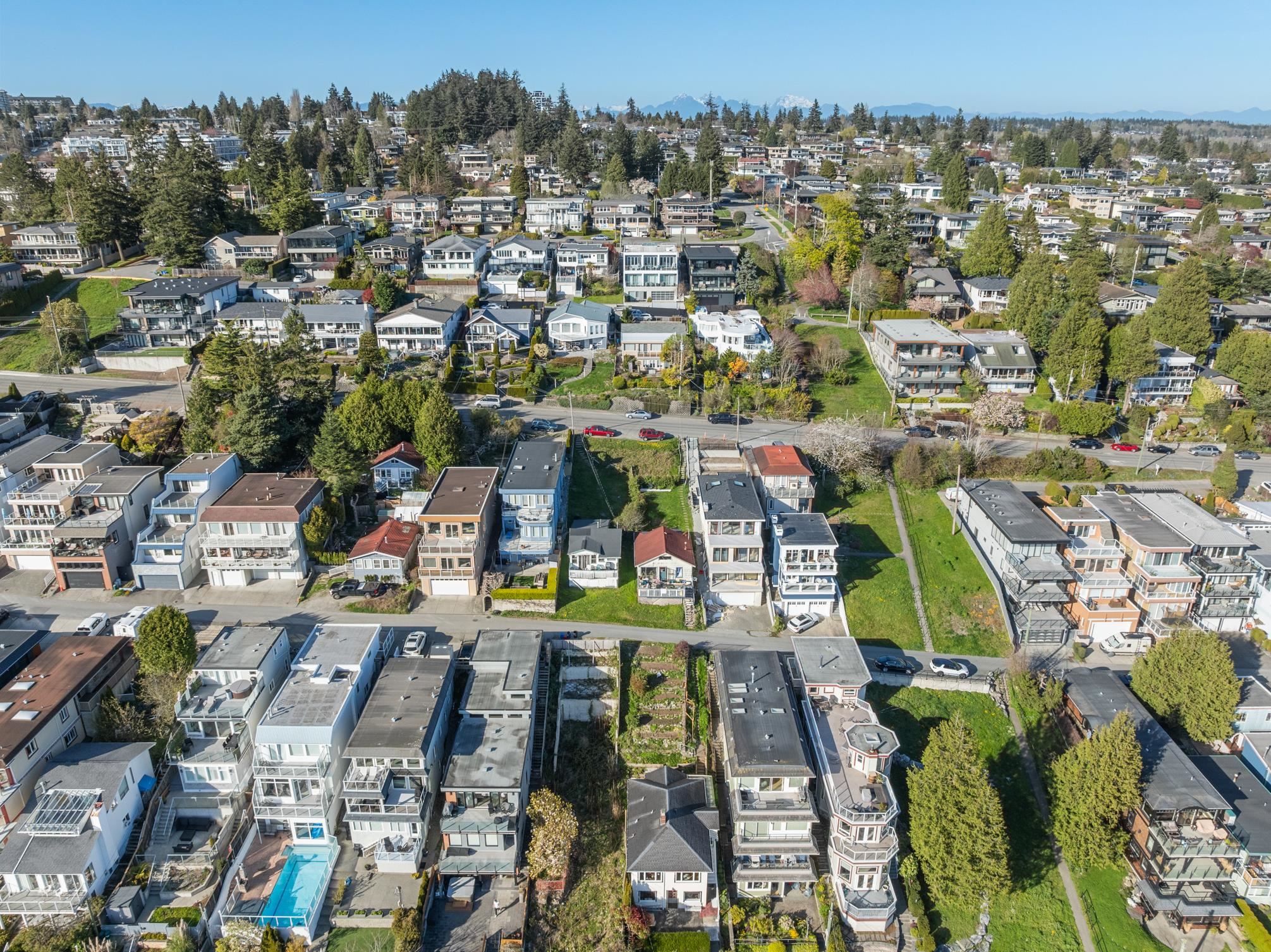 15412 COLUMBIA AVENUE