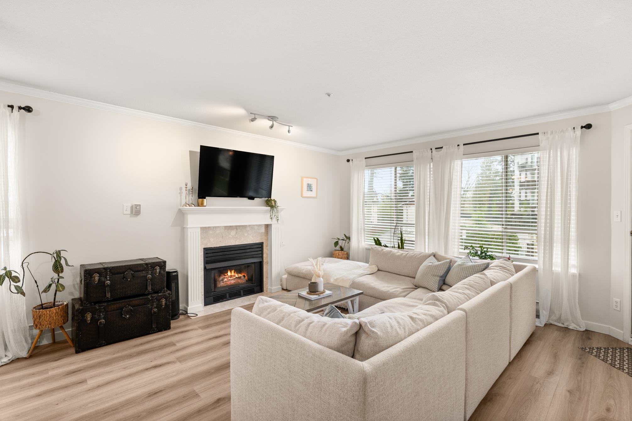 108 5450 208 STREET Unit: 108